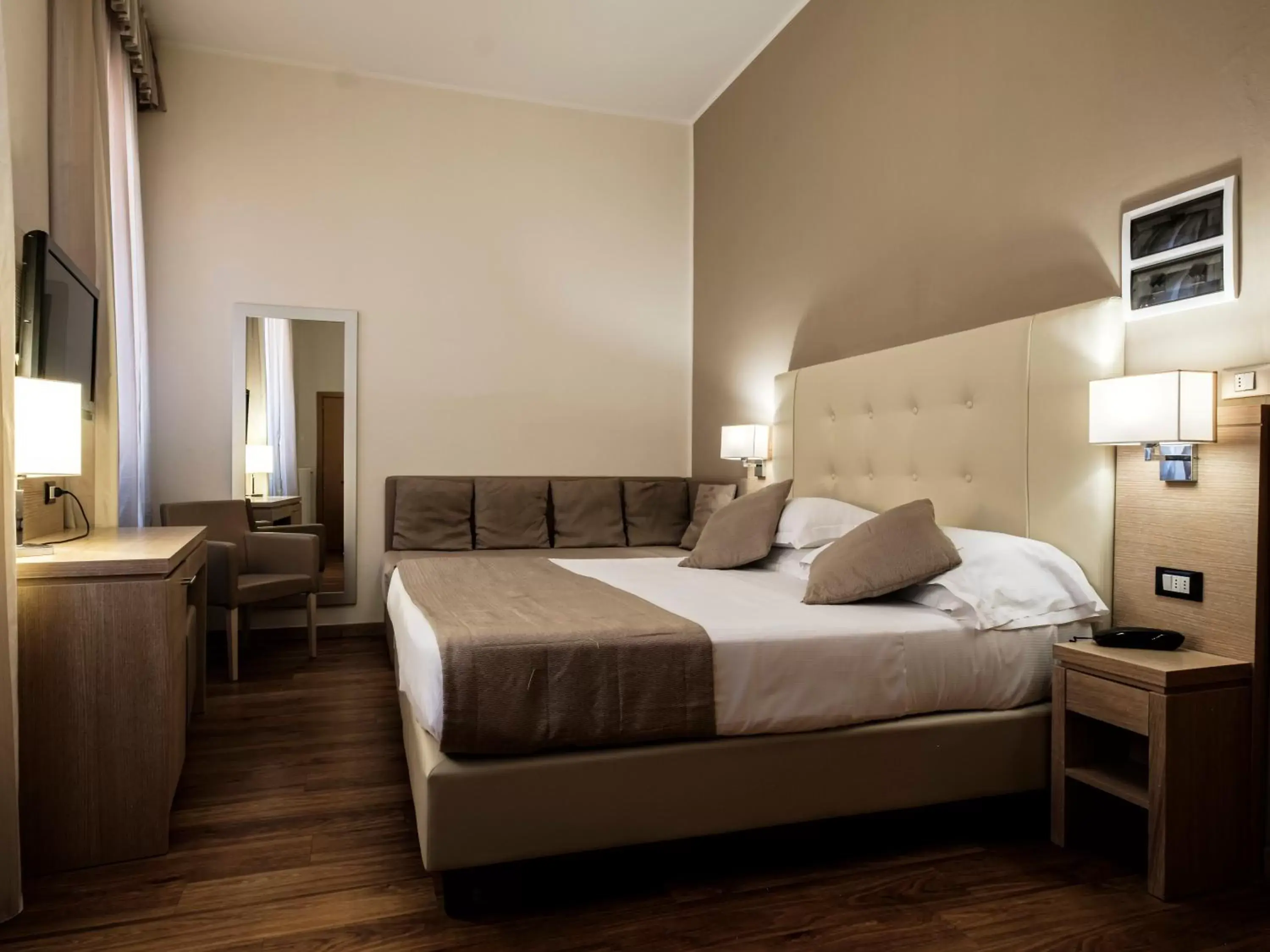 Bed in Hotel Accademia