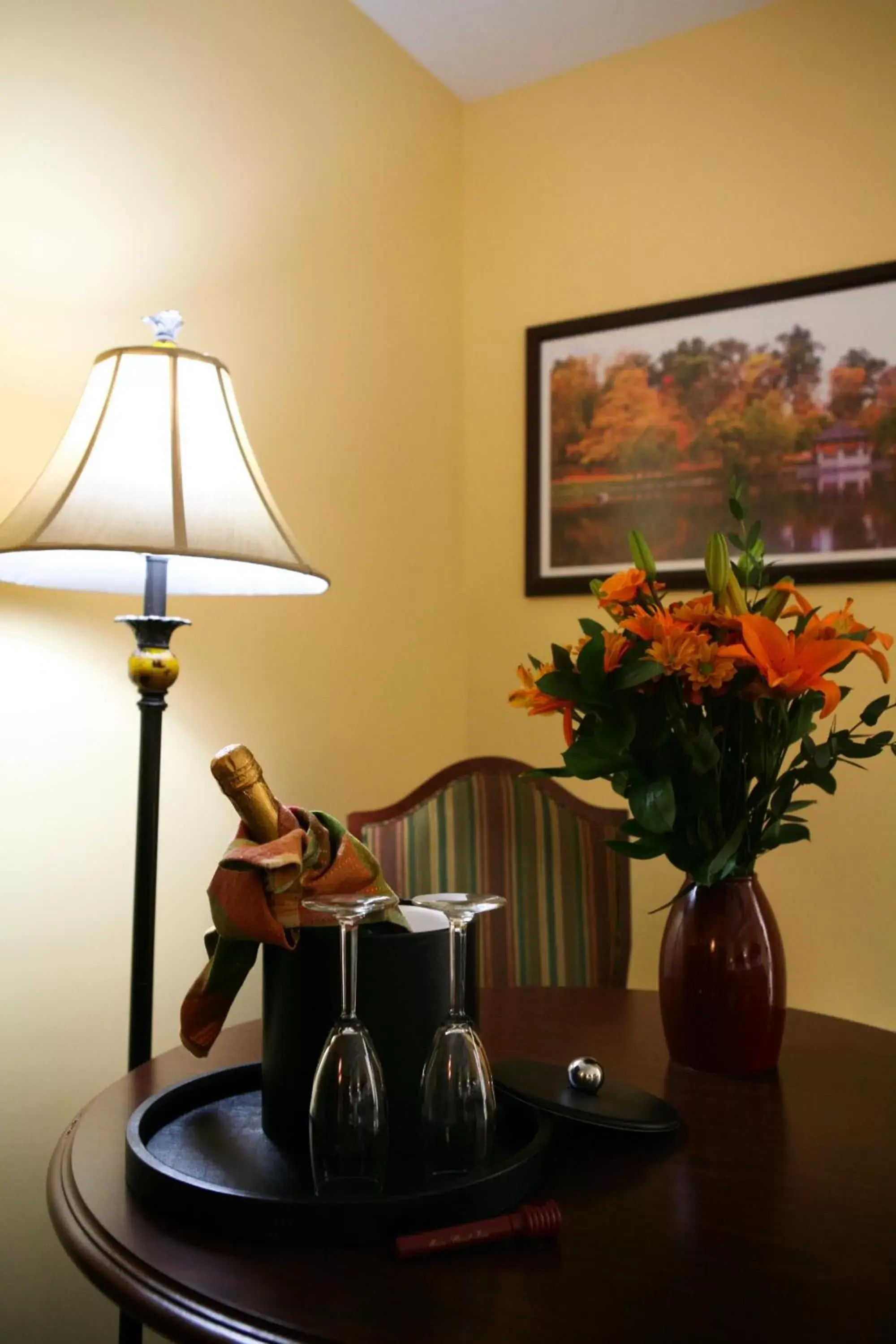 Decorative detail in Main Street Inn Blacksburg