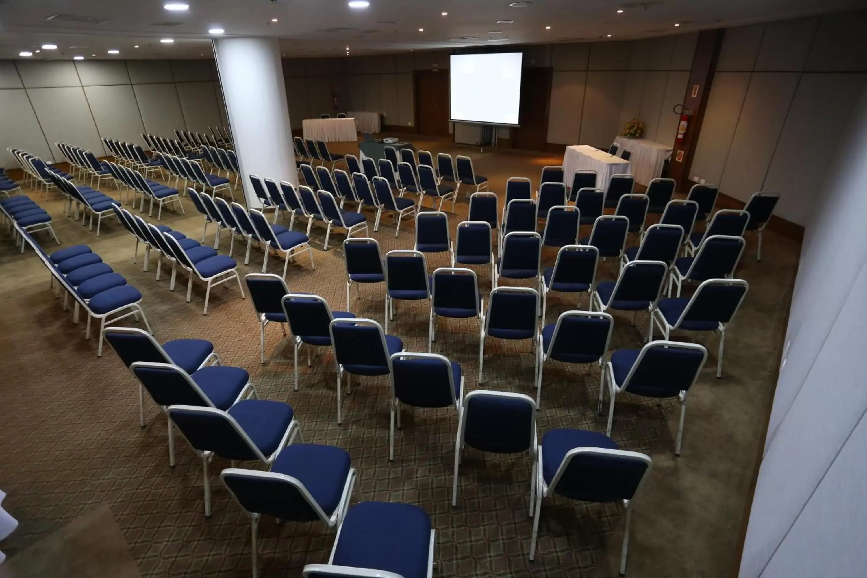 Business facilities in Bourbon Joinville Convention Hotel