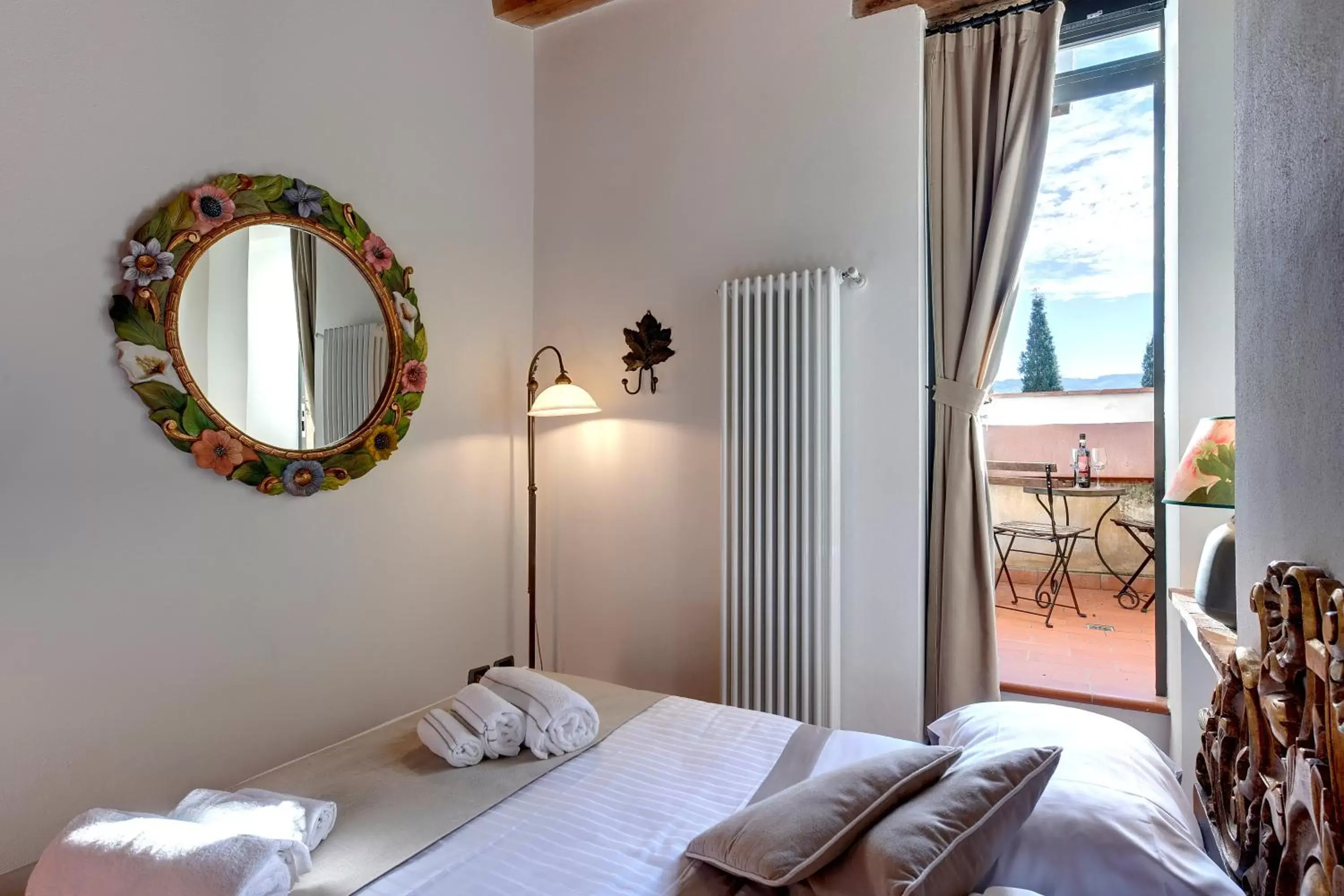 Balcony/Terrace, Bed in Terre di Baccio