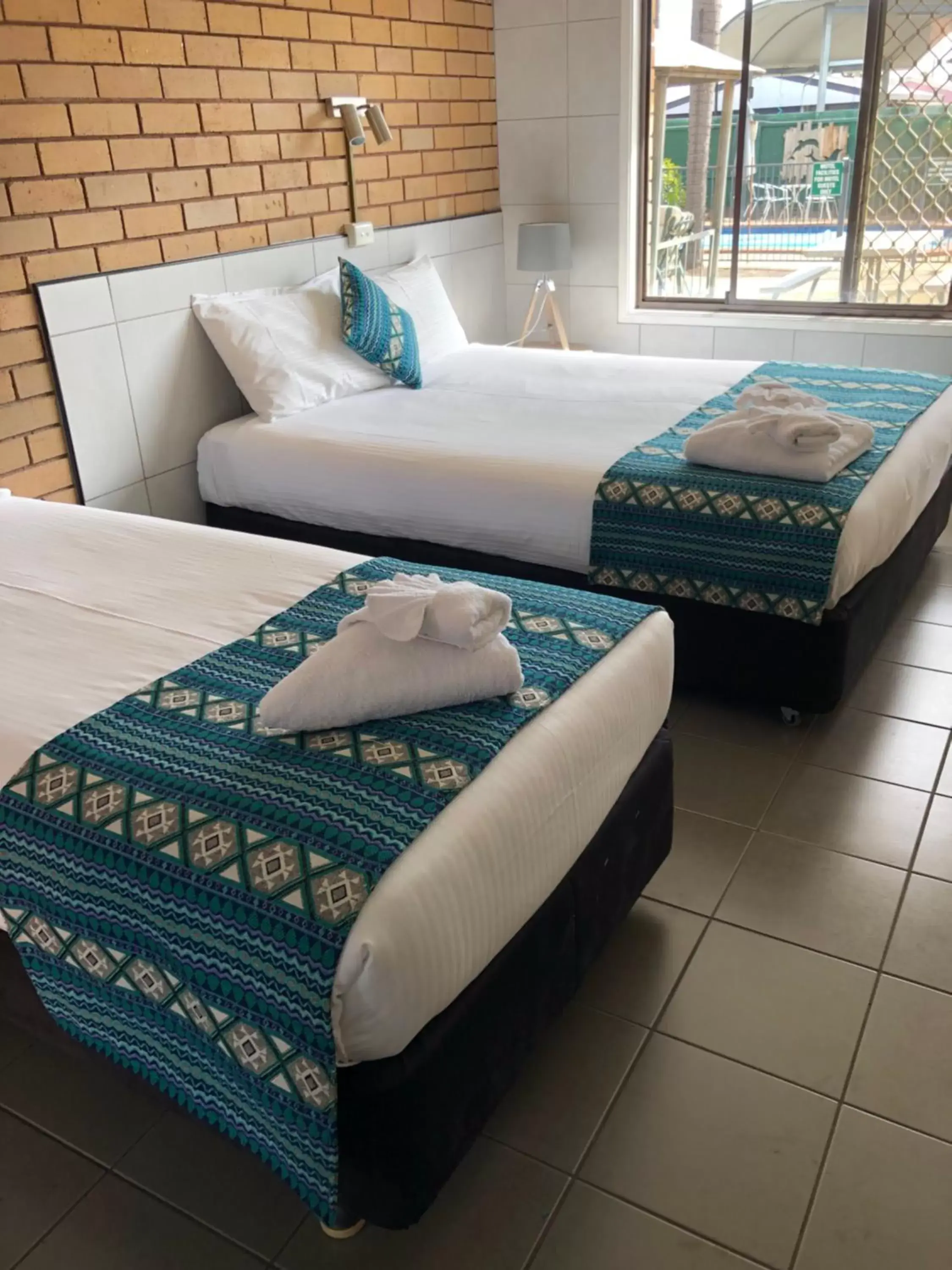Bed in Tamworth Central Motel