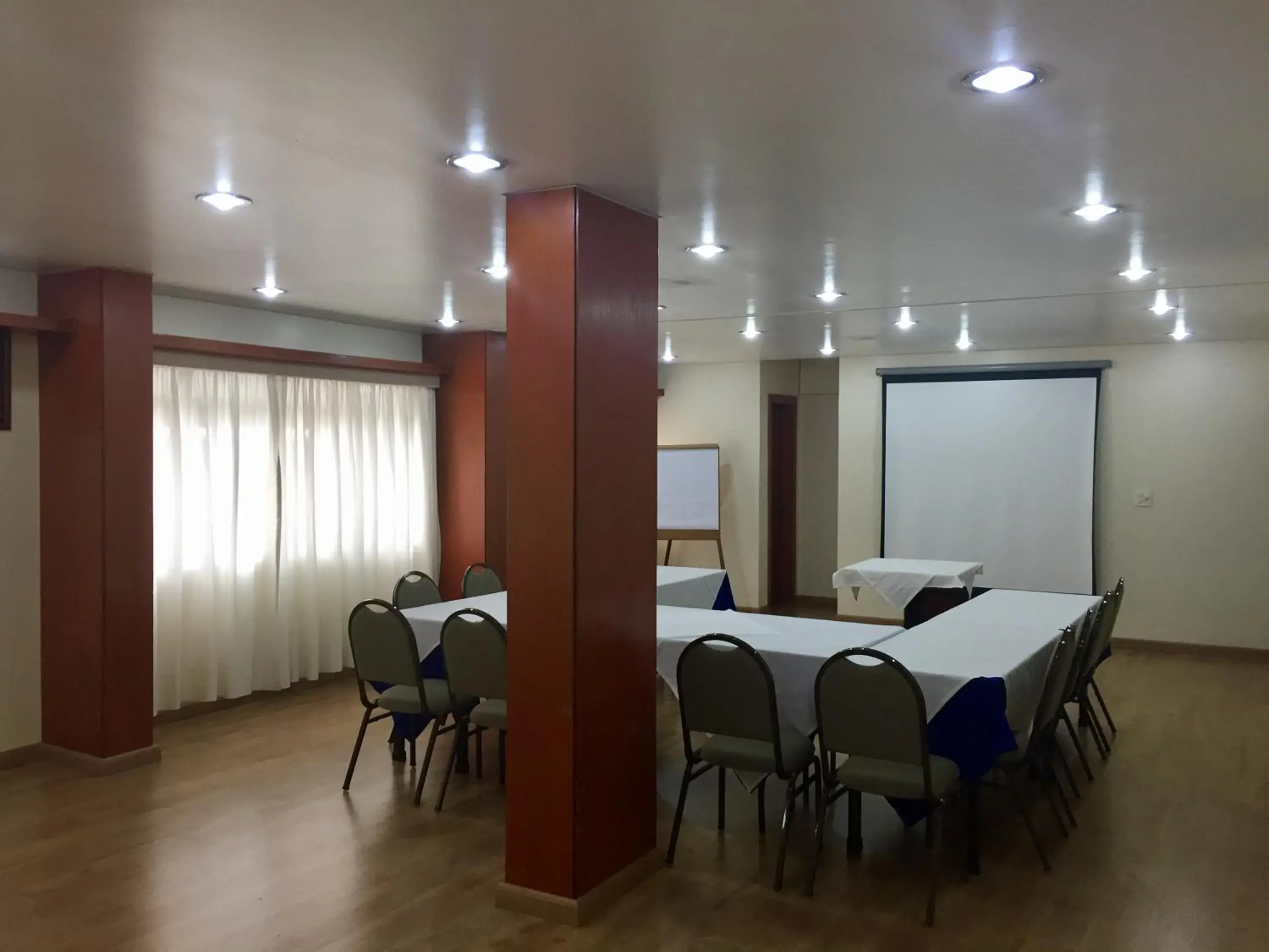 Meeting/conference room in Duomo Park Hotel