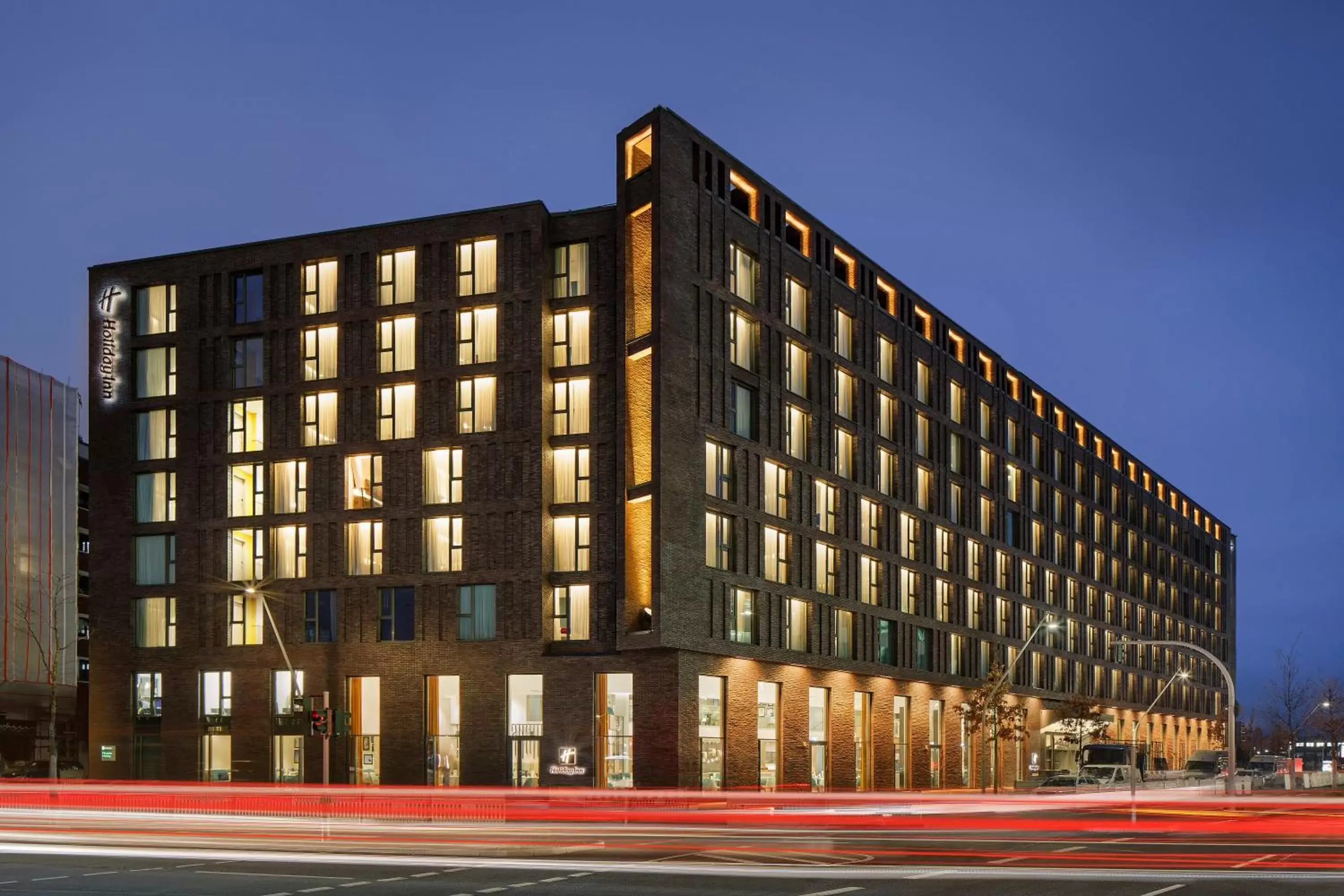 Property Building in Holiday Inn - Hamburg - HafenCity, an IHG Hotel