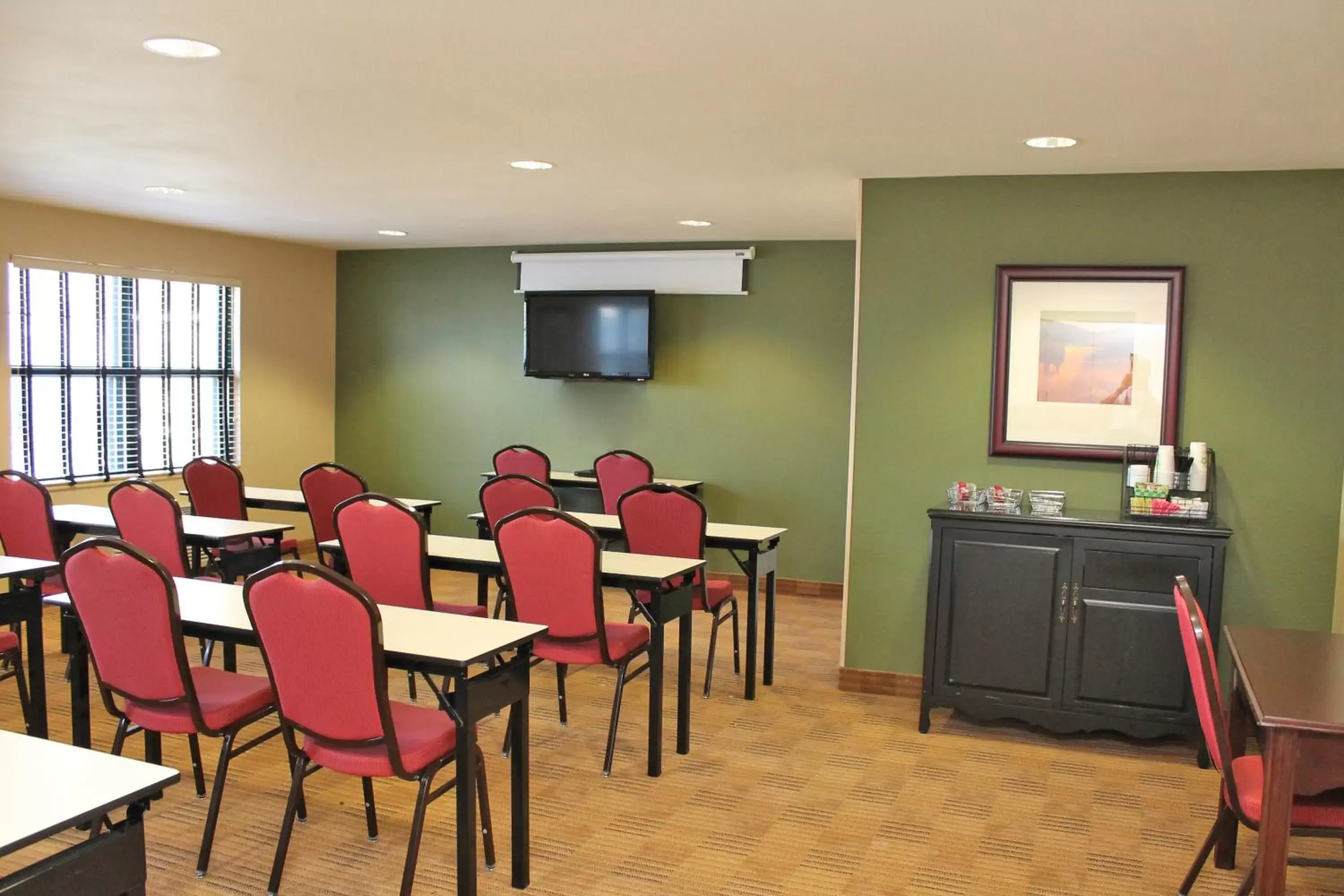 Meeting/conference room in Extended Stay America Suites - Los Angeles - Chino Valley