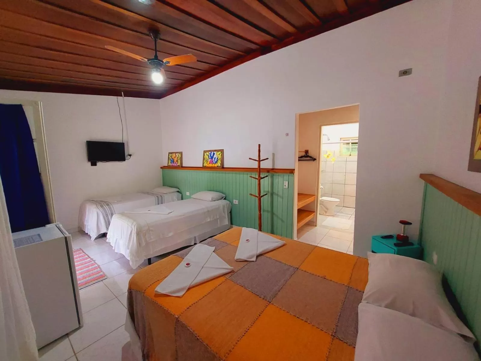 Photo of the whole room, Bed in Pousada Capim Melado