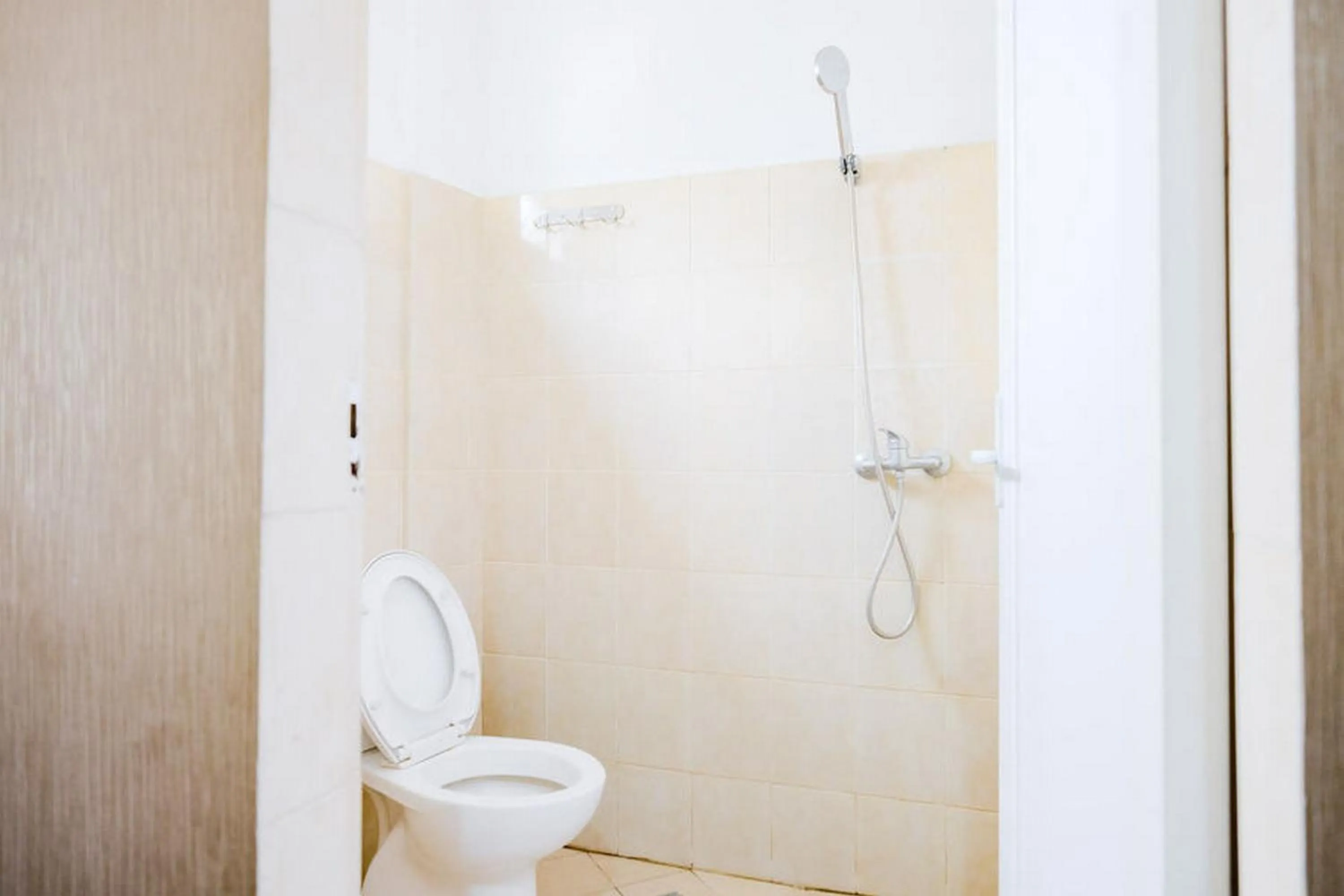 Bathroom in RedDoorz Plus @ Simpang USU Medan