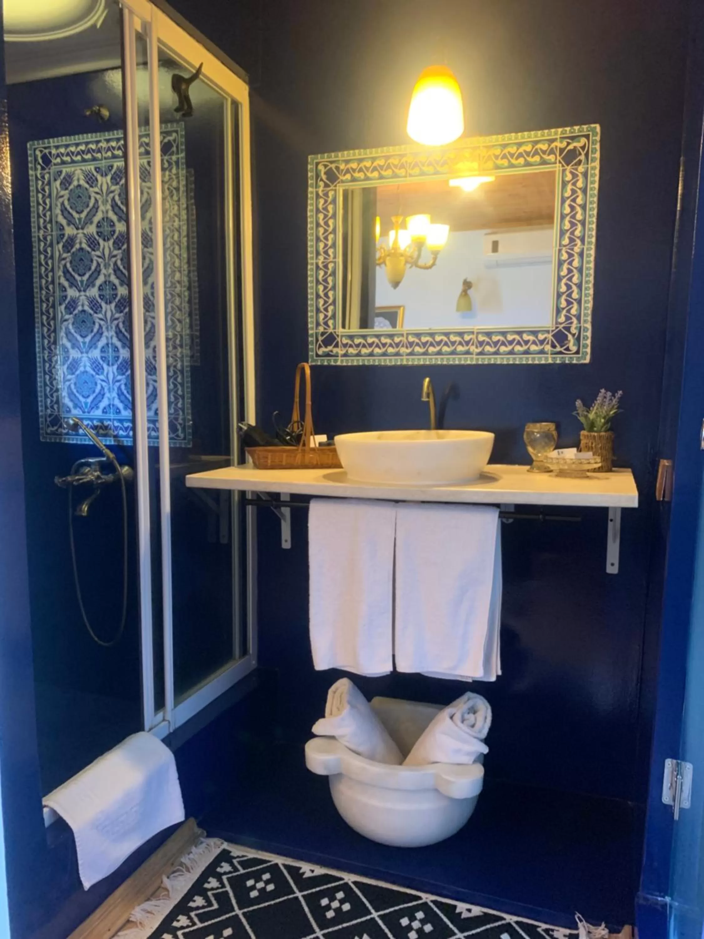 Bathroom in Tom Square Boutique Hotel