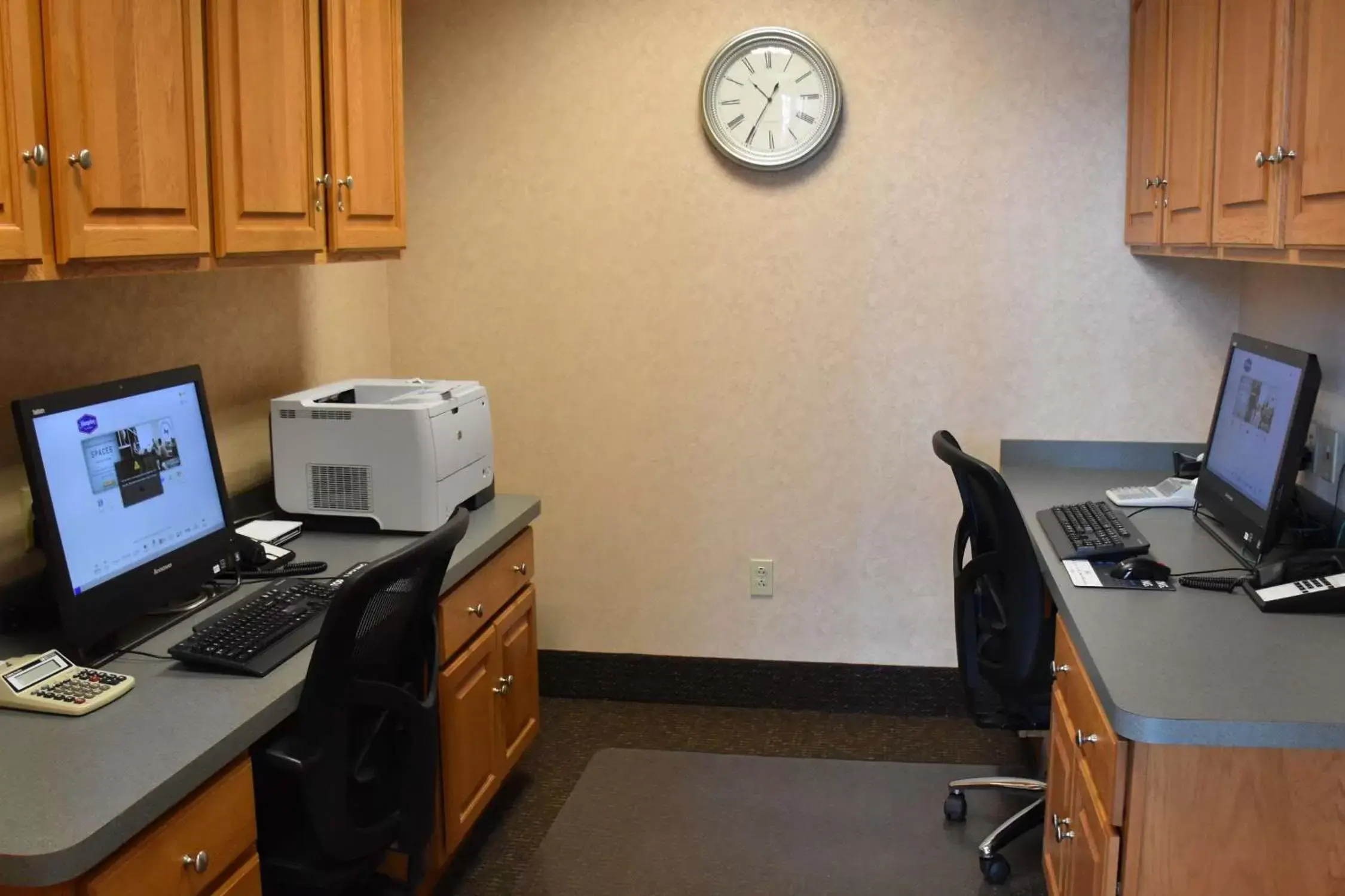 Business facilities, Business Area/Conference Room in Hampton Inn & Suites Chincoteague-Waterfront, Va