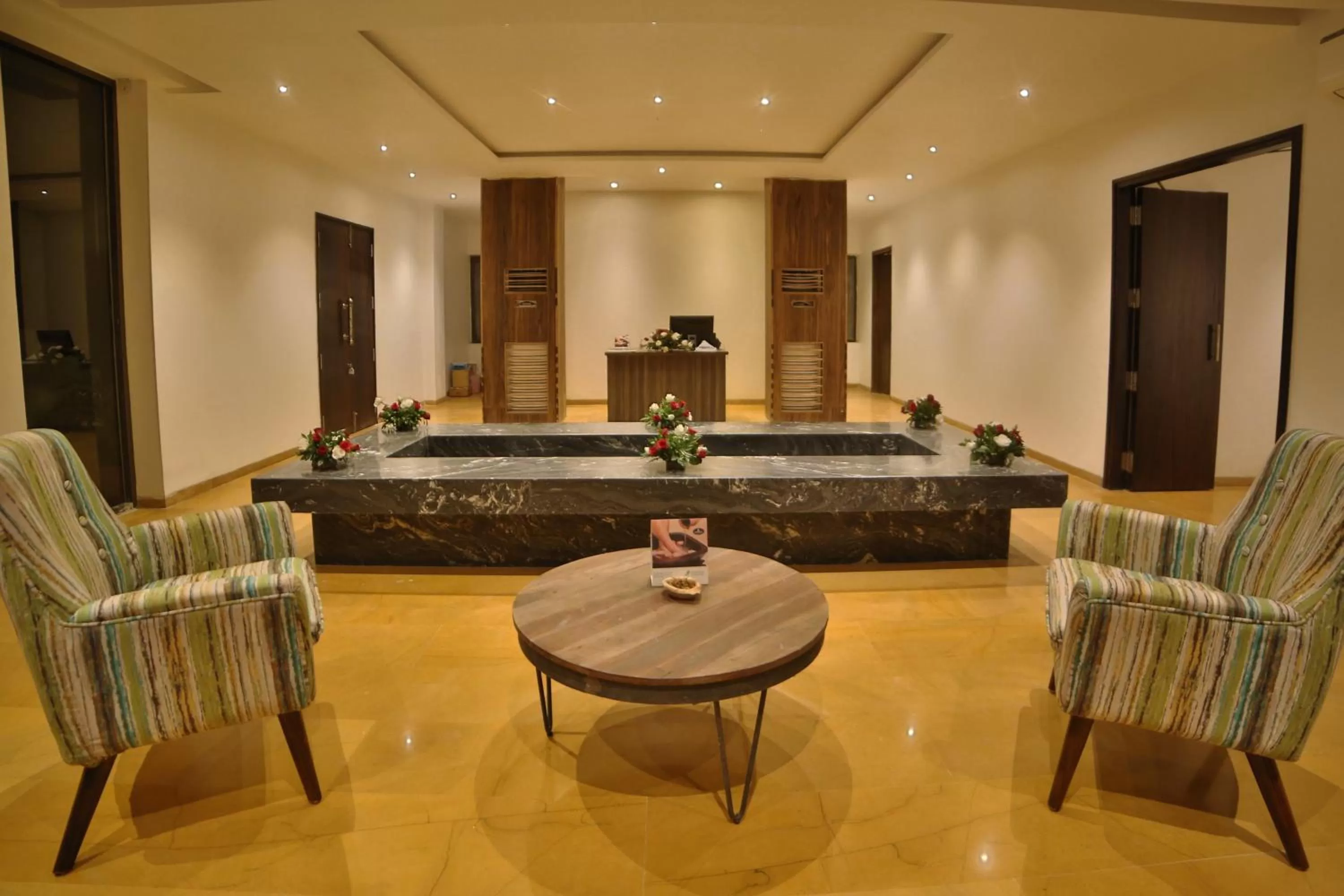 Garden in Jaisamand Island Resort