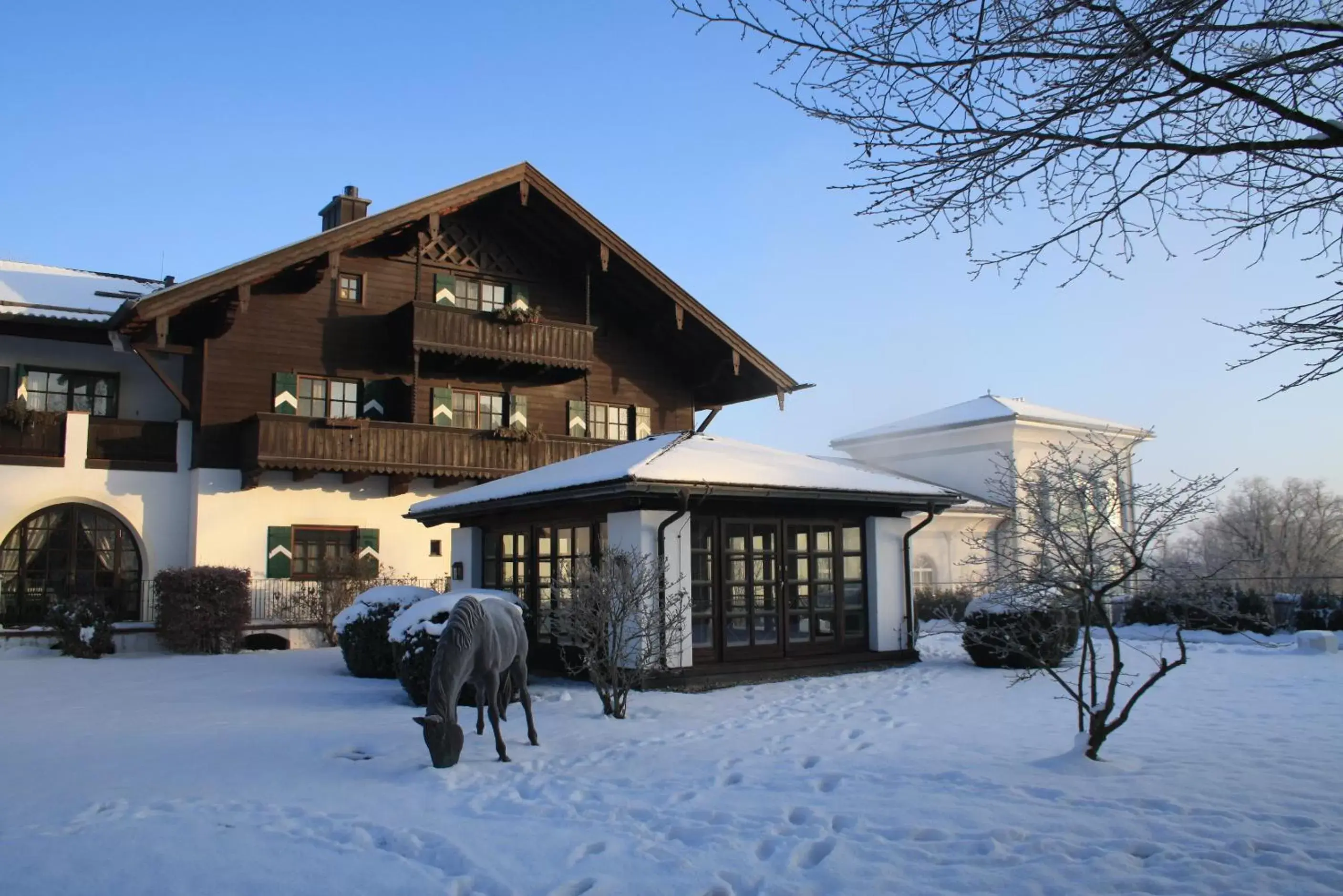 Property building, Winter in Hotel Gut Ising