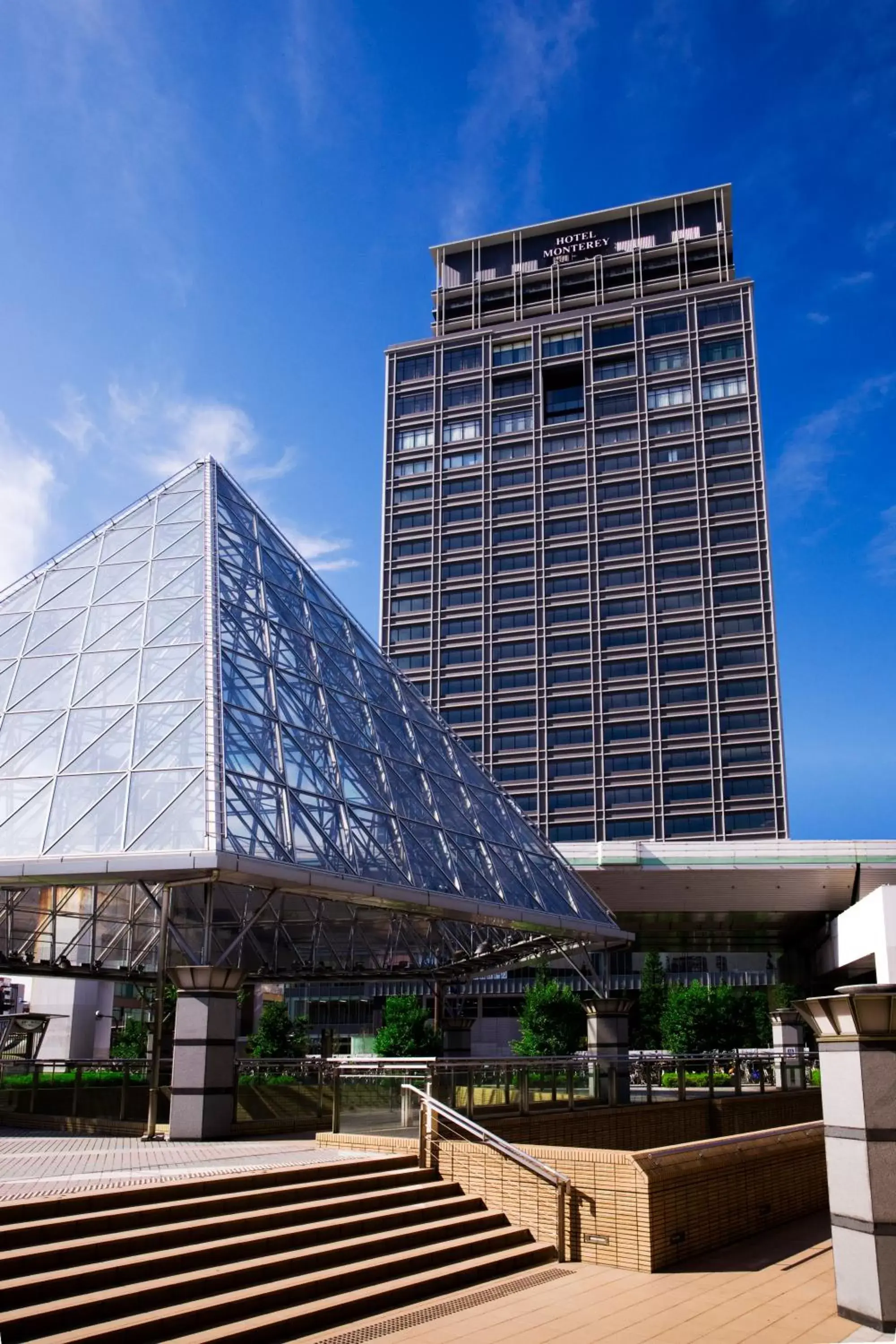 Facade/entrance, Property Building in Hotel Monterey Grasmere Osaka