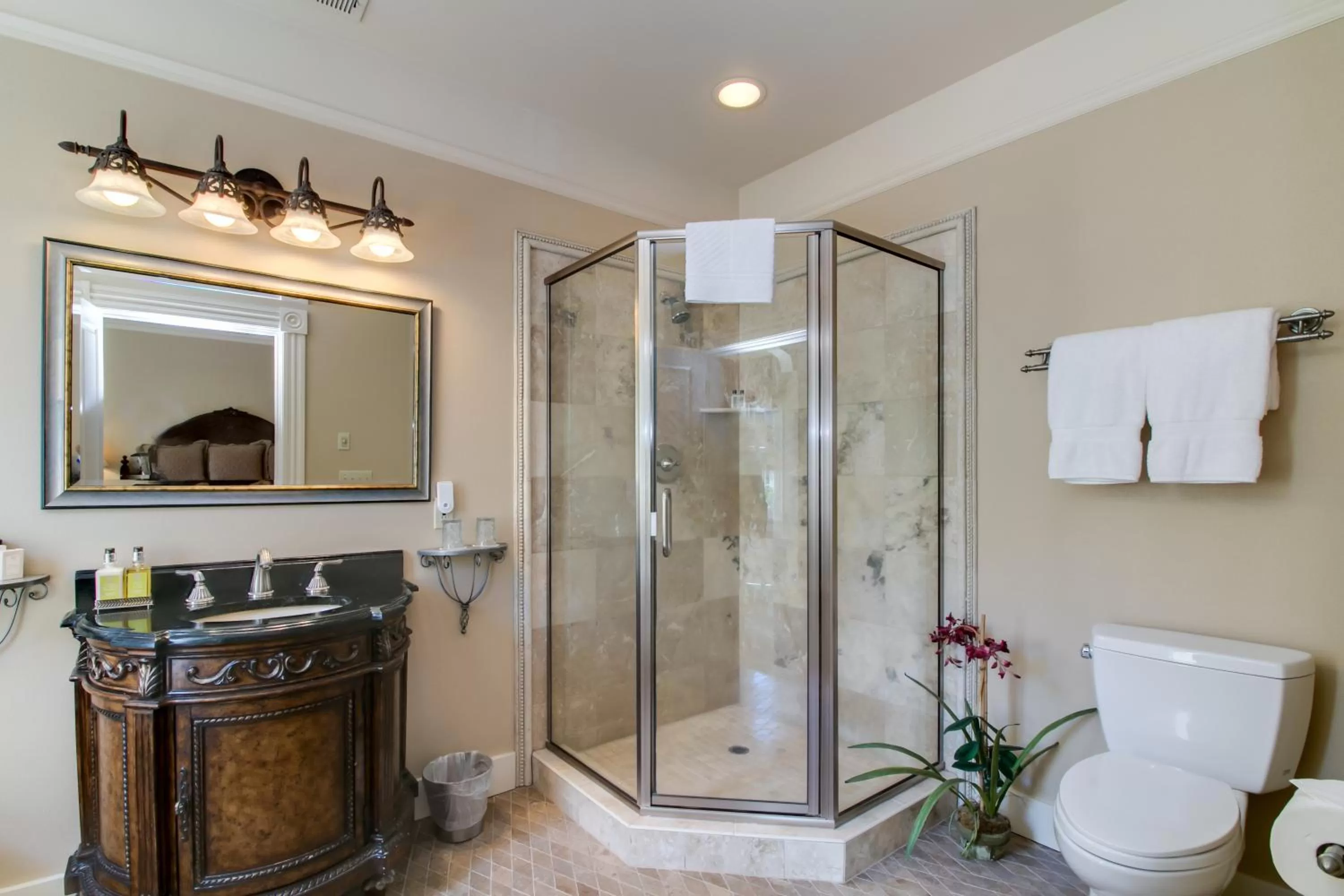 Shower in Winchester Inn