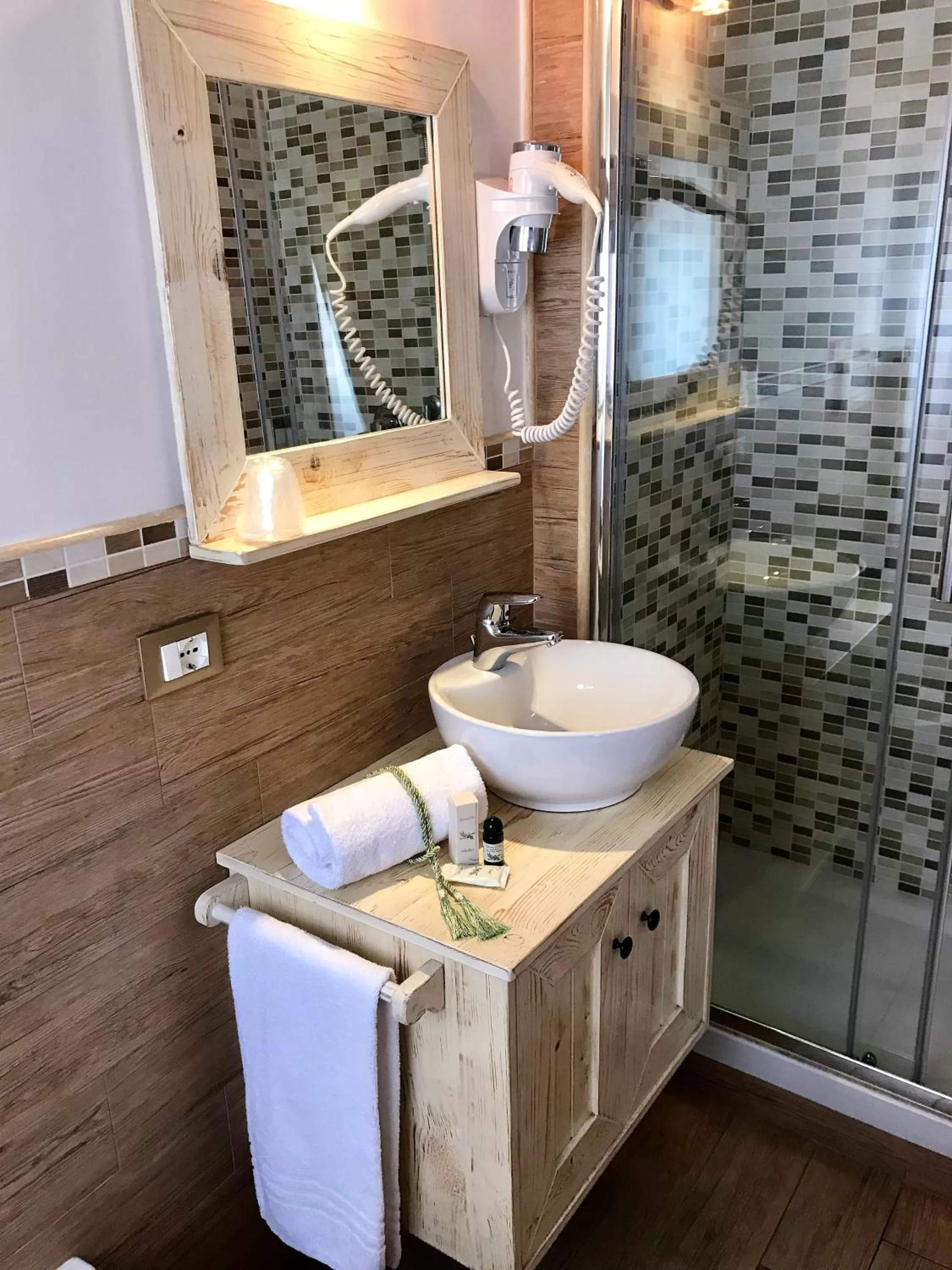 Bathroom in Fiumicino Airport B&B Deluxe