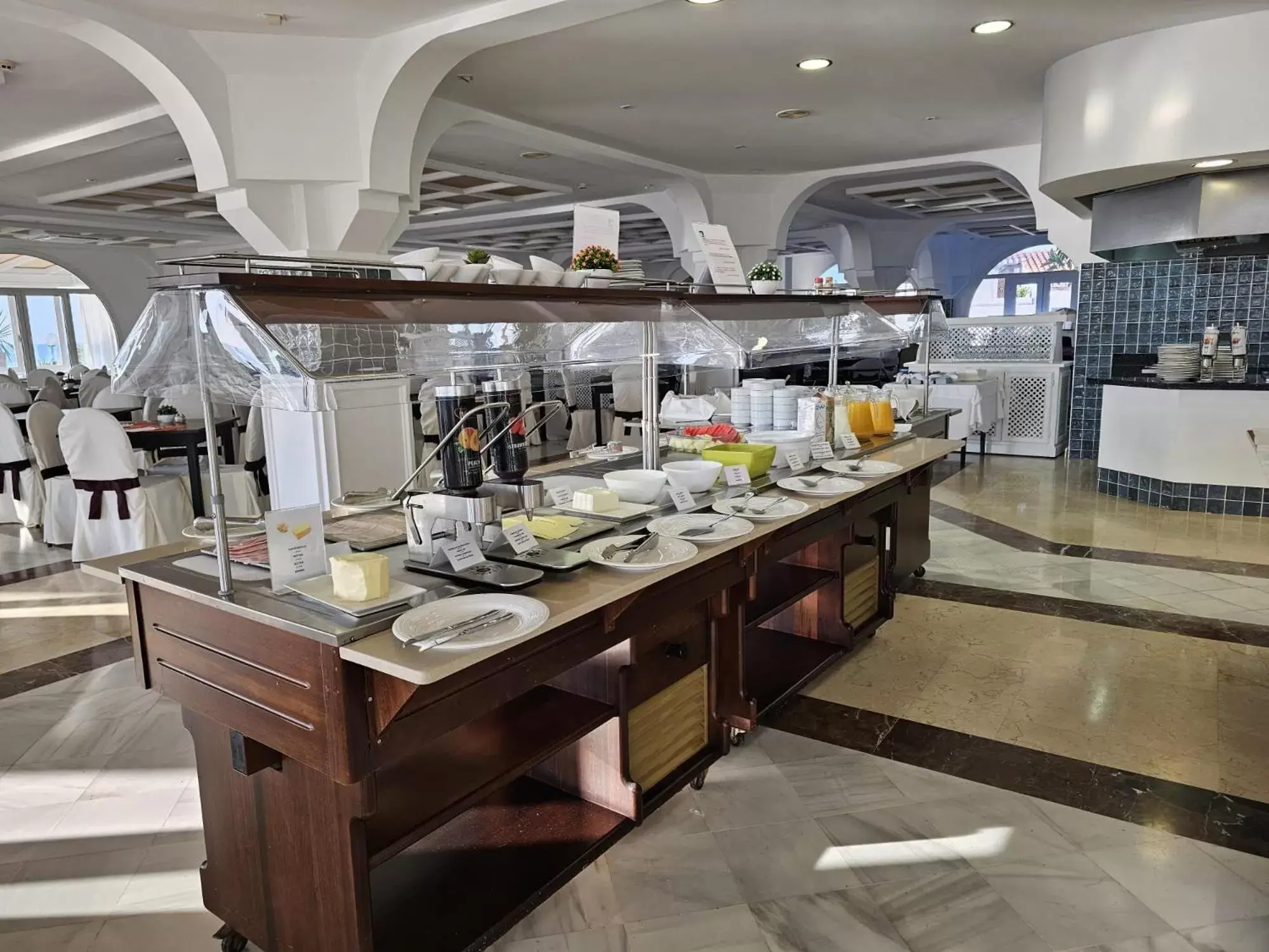 Buffet breakfast, Restaurant/Places to Eat in Hotel Puntazo II