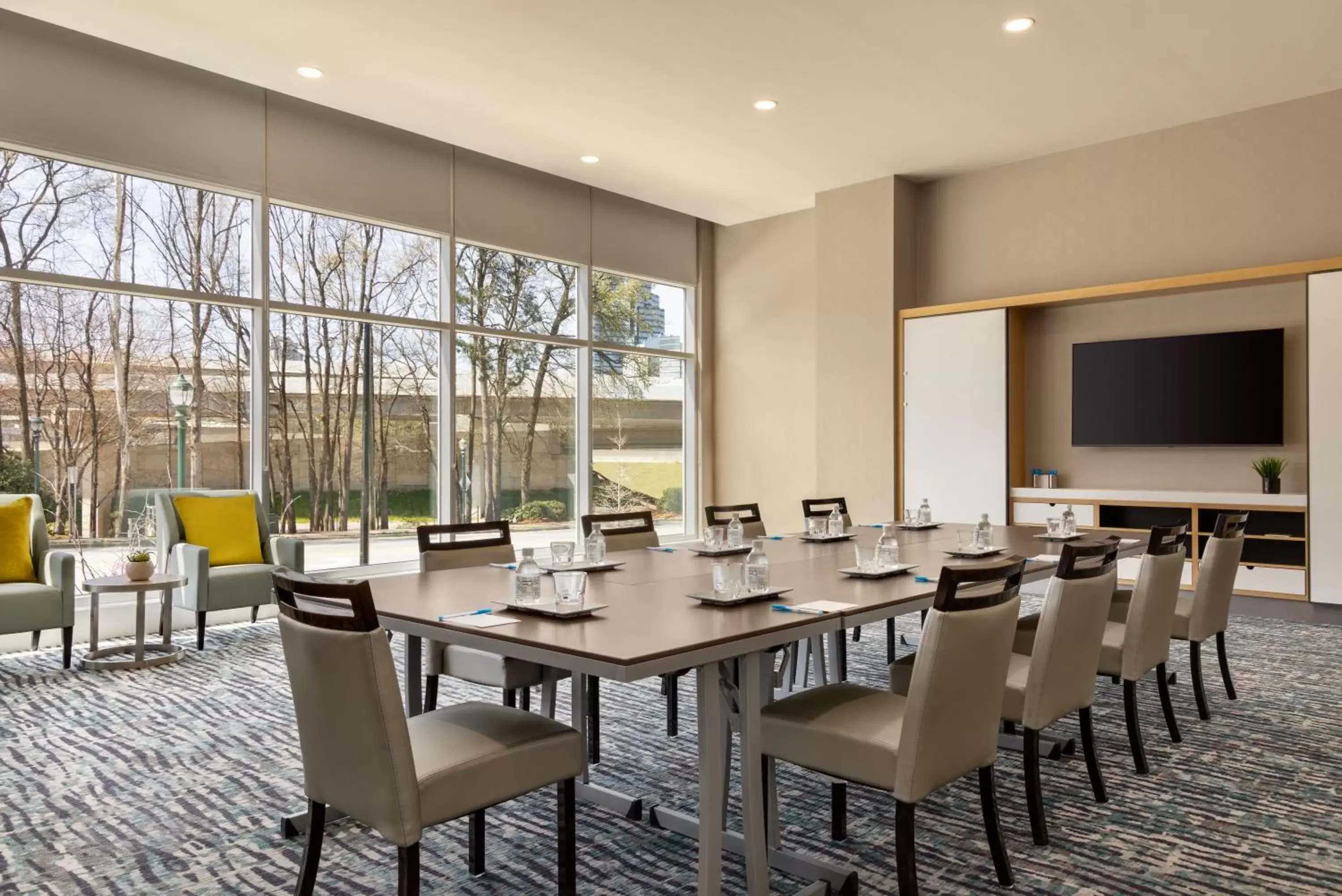 Meeting/conference room in Hyatt House Atlanta Perimeter Center