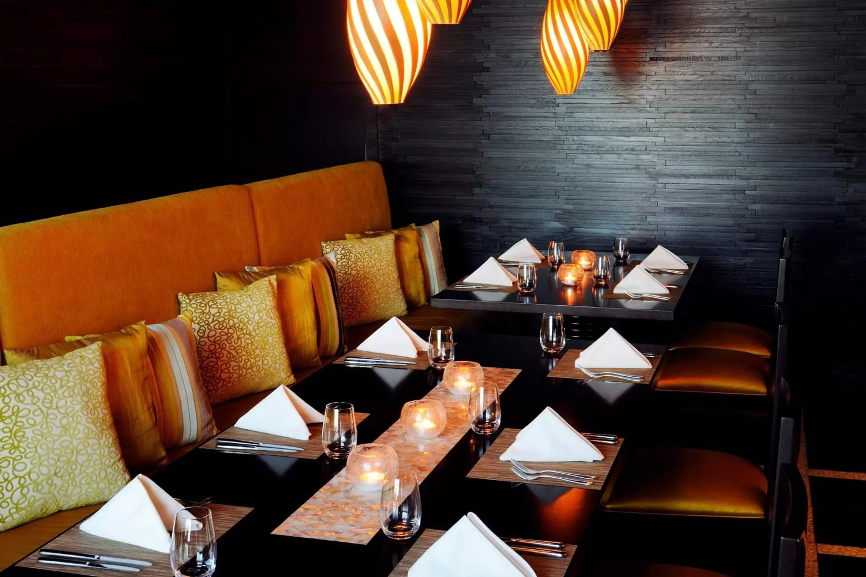 Restaurant/Places to Eat in Marriott Hotel, Al Jaddaf, Dubai