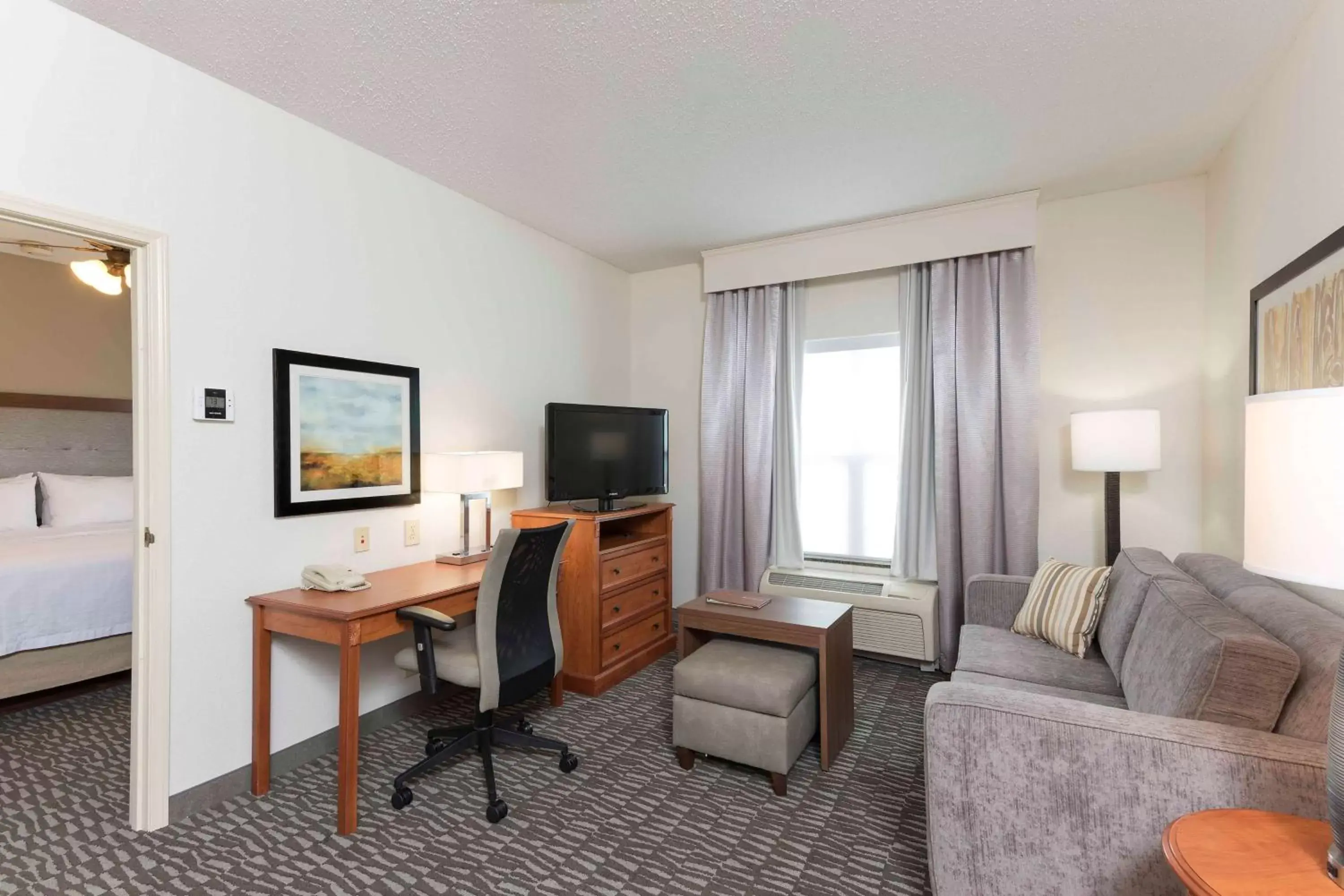 Bedroom, Seating Area in Homewood Suites by Hilton Indianapolis Airport / Plainfield