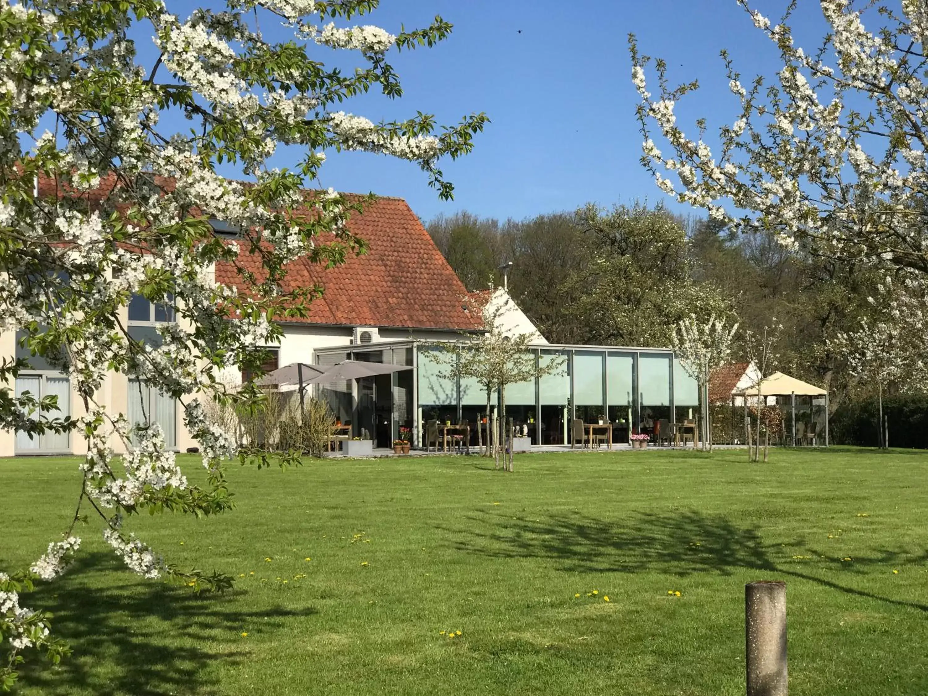 Property Building in Cleythil Hotel