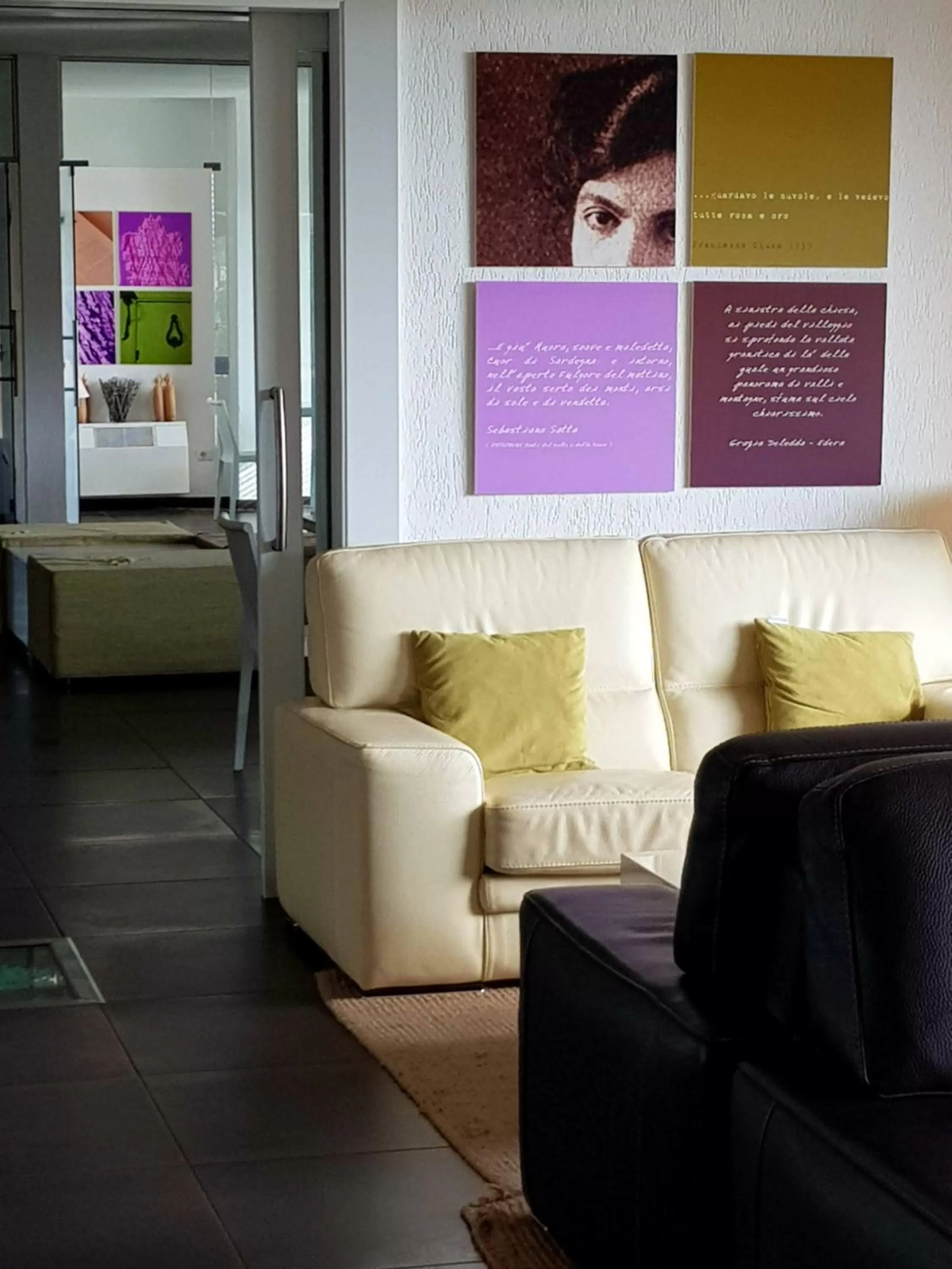 Decorative detail in Hotel Sandalia