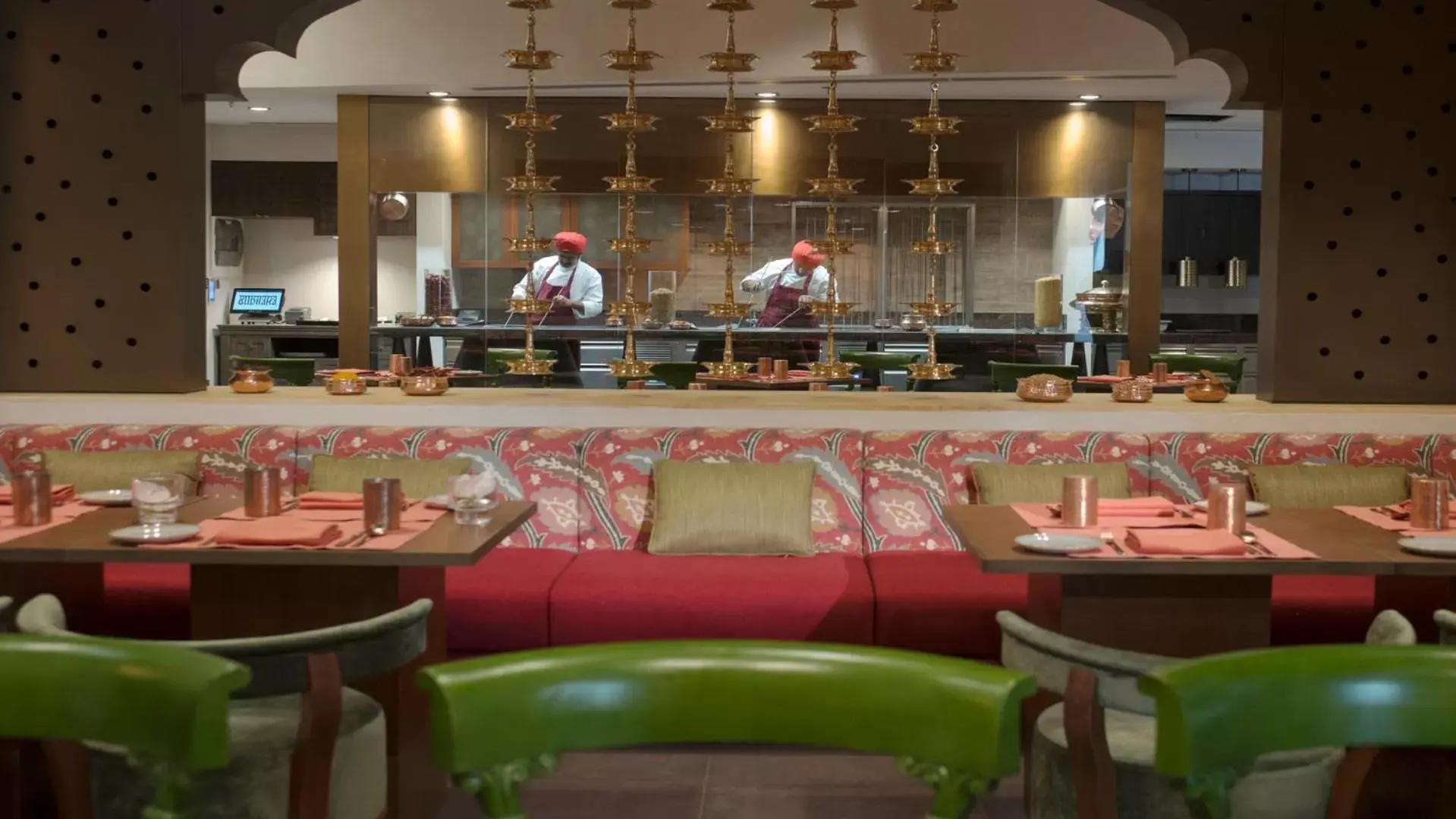 Restaurant/places to eat in Kempinski Hotel Muscat Restaurant/places to eat in Kempinski Hotel Muscat