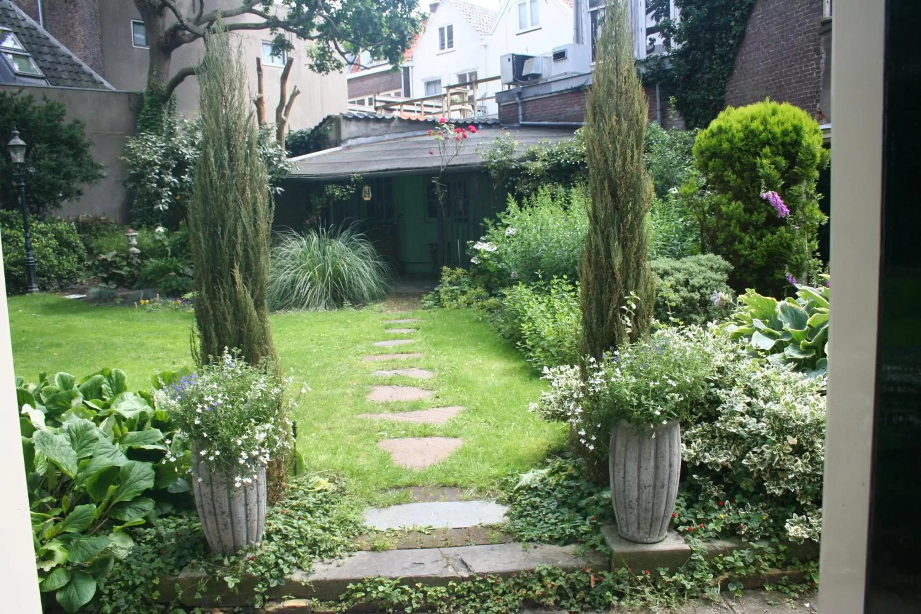 Garden view, Garden in B&B Het Hart van Haarlem