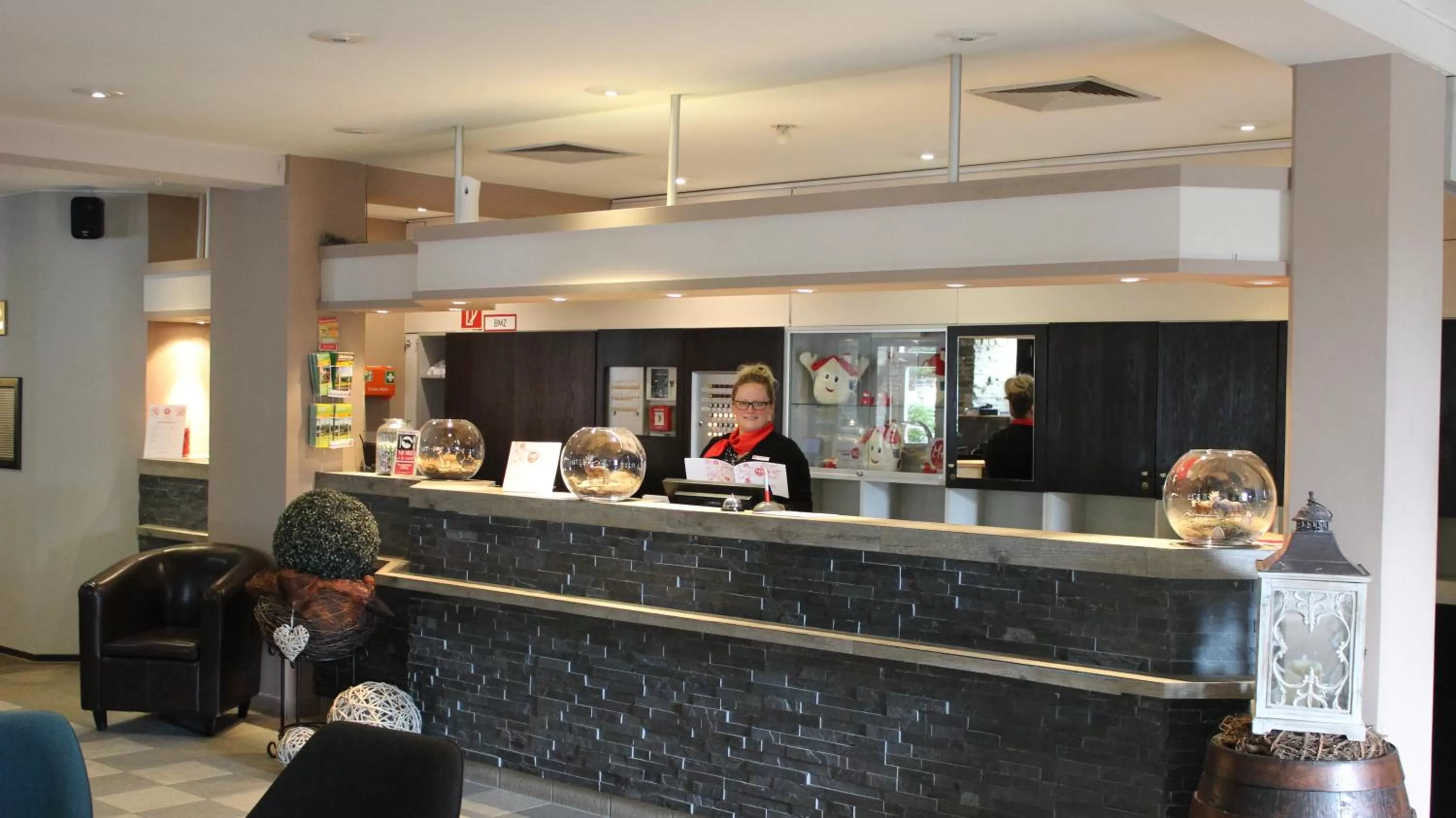 Lobby or reception in ACHAT Hotel Monschau