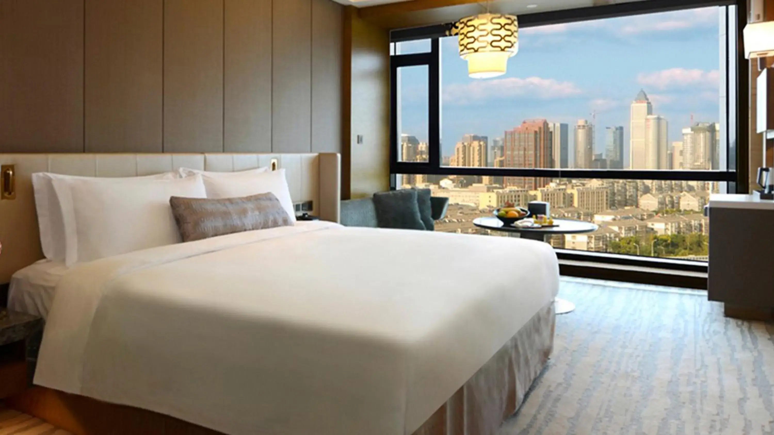 Photo of the whole room, Bed in InterContinental Nantong, an IHG Hotel-Best view of yangtze