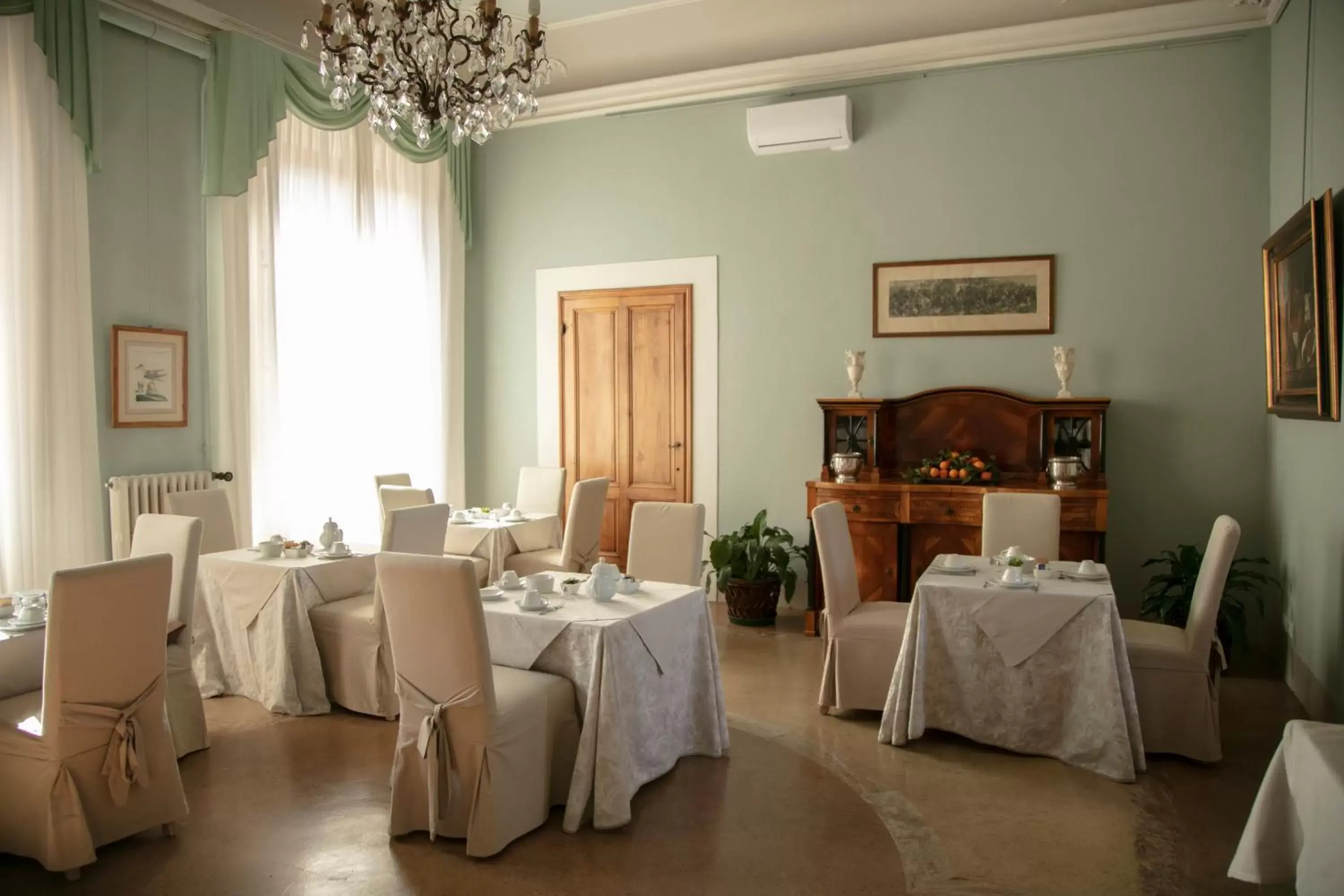 Decorative detail, Banquet Facilities in Hotel Palazzo Guadagni