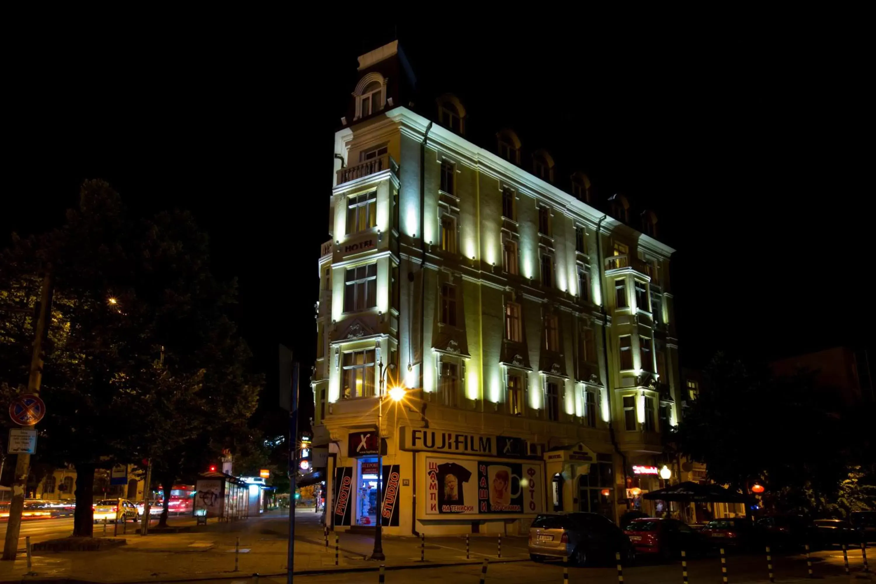 Facade/entrance, Property Building in Boutique Splendid Hotel