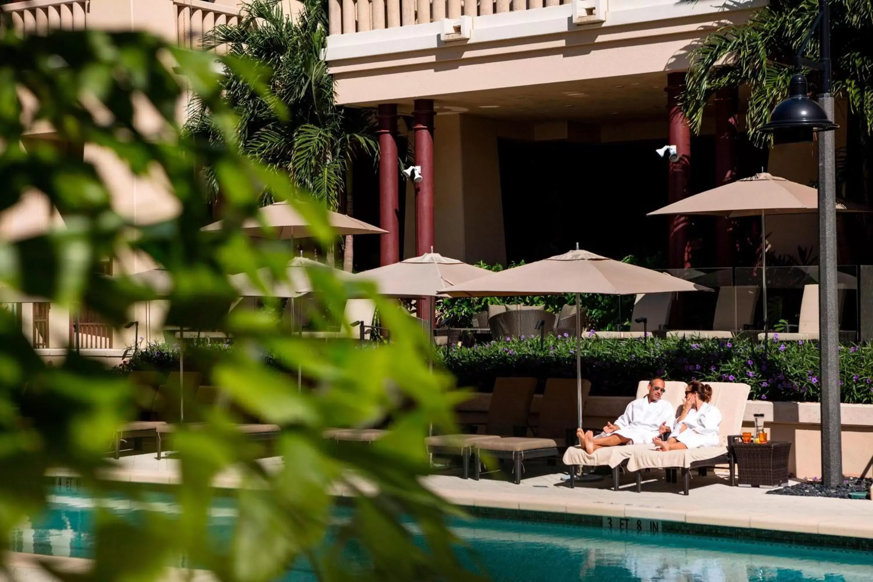 Swimming Pool in JW Marriott Marco Island Beach Resort