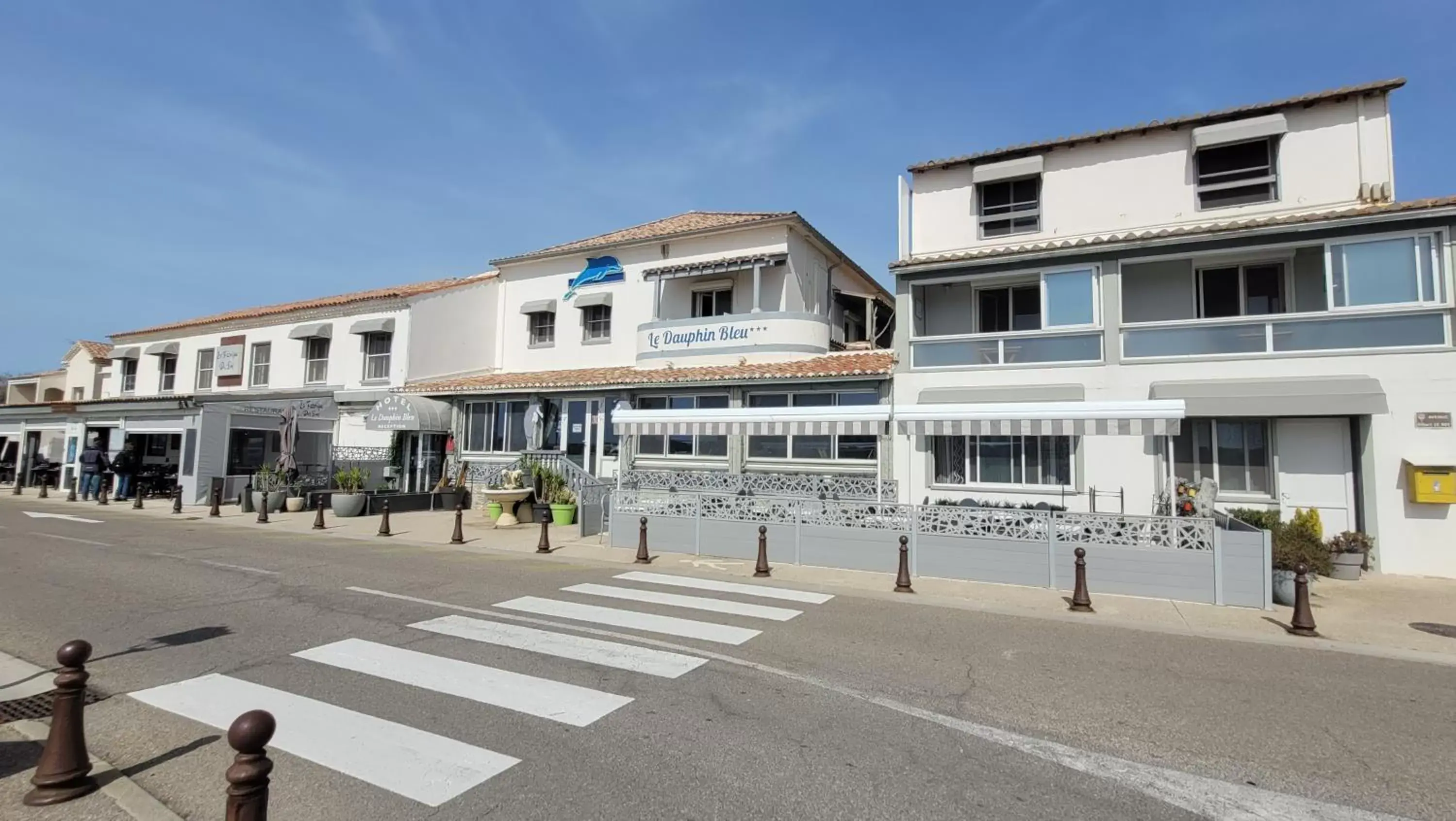 Property Building in Le Dauphin Bleu