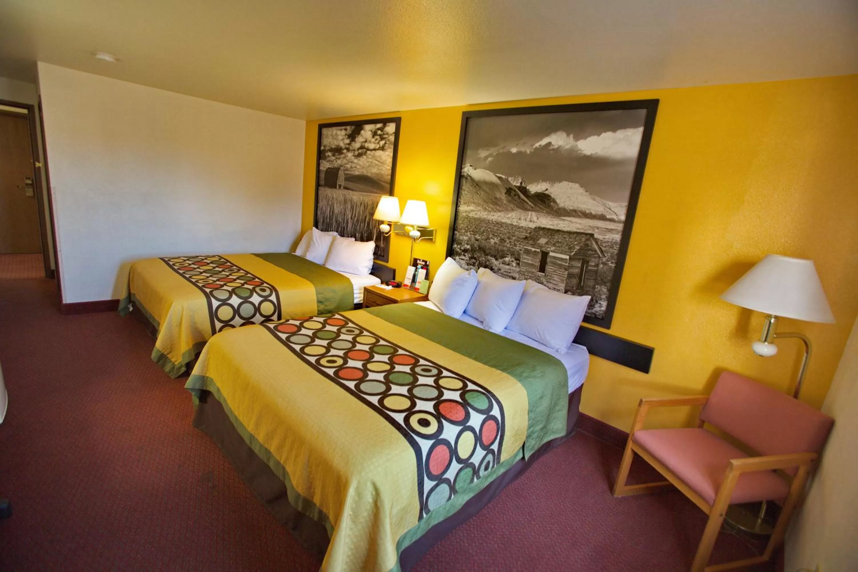 Decorative detail in Super 8 by Wyndham Elko