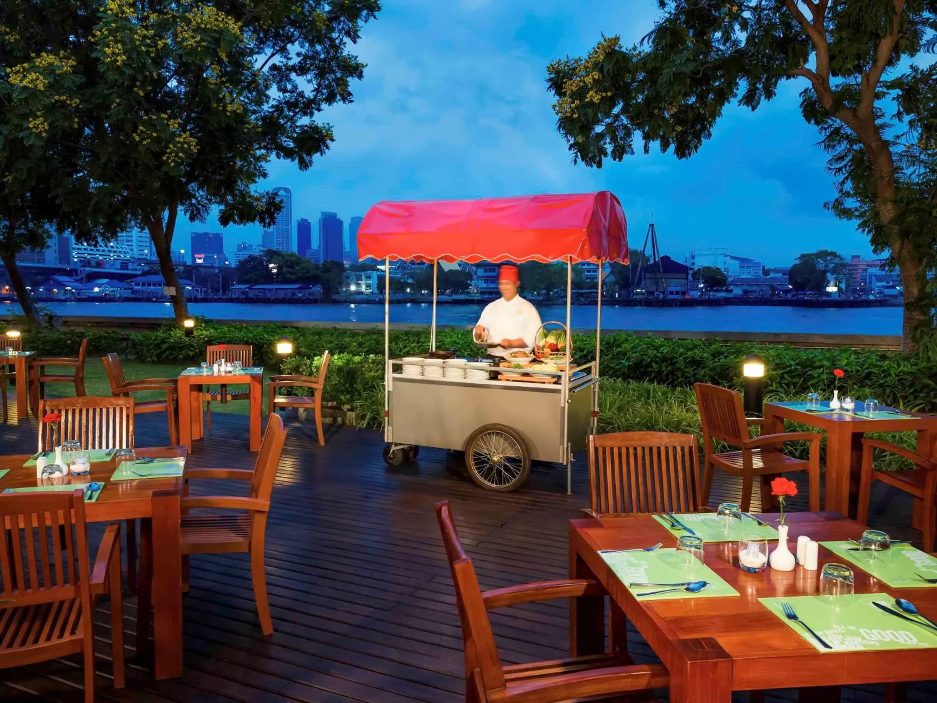 Property building, Restaurant/Places to Eat in Ibis Bangkok Riverside