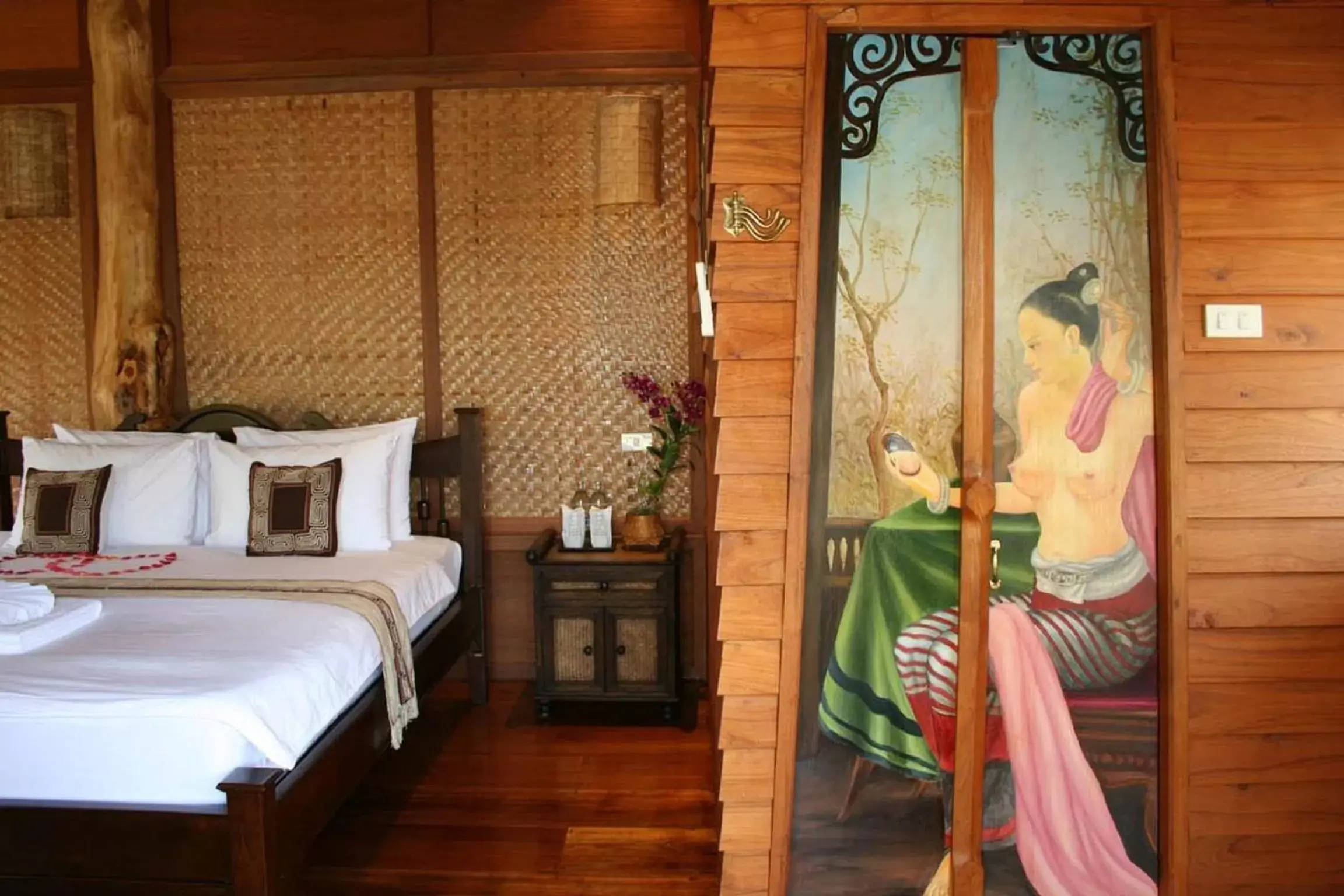 Decorative detail, Bed in Pai Vimaan Resort