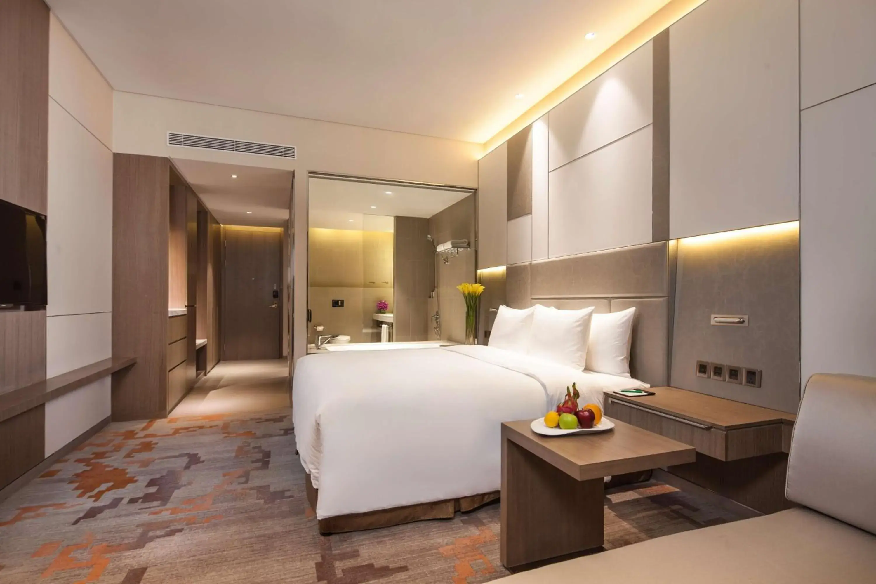 Superior Queen Room in Radisson Exhibition Center Shanghai Superior Queen Room in Radisson Exhibition Center Shanghai