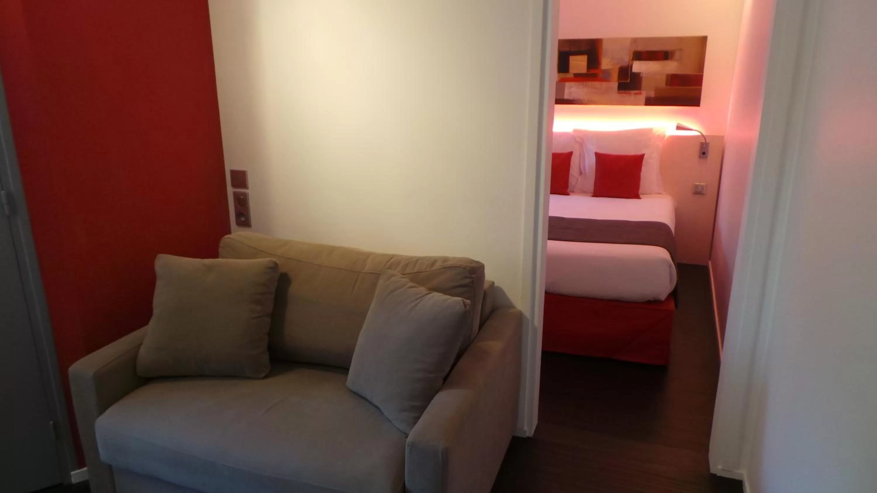 Other, Bed in Kyriad Quimper Sud