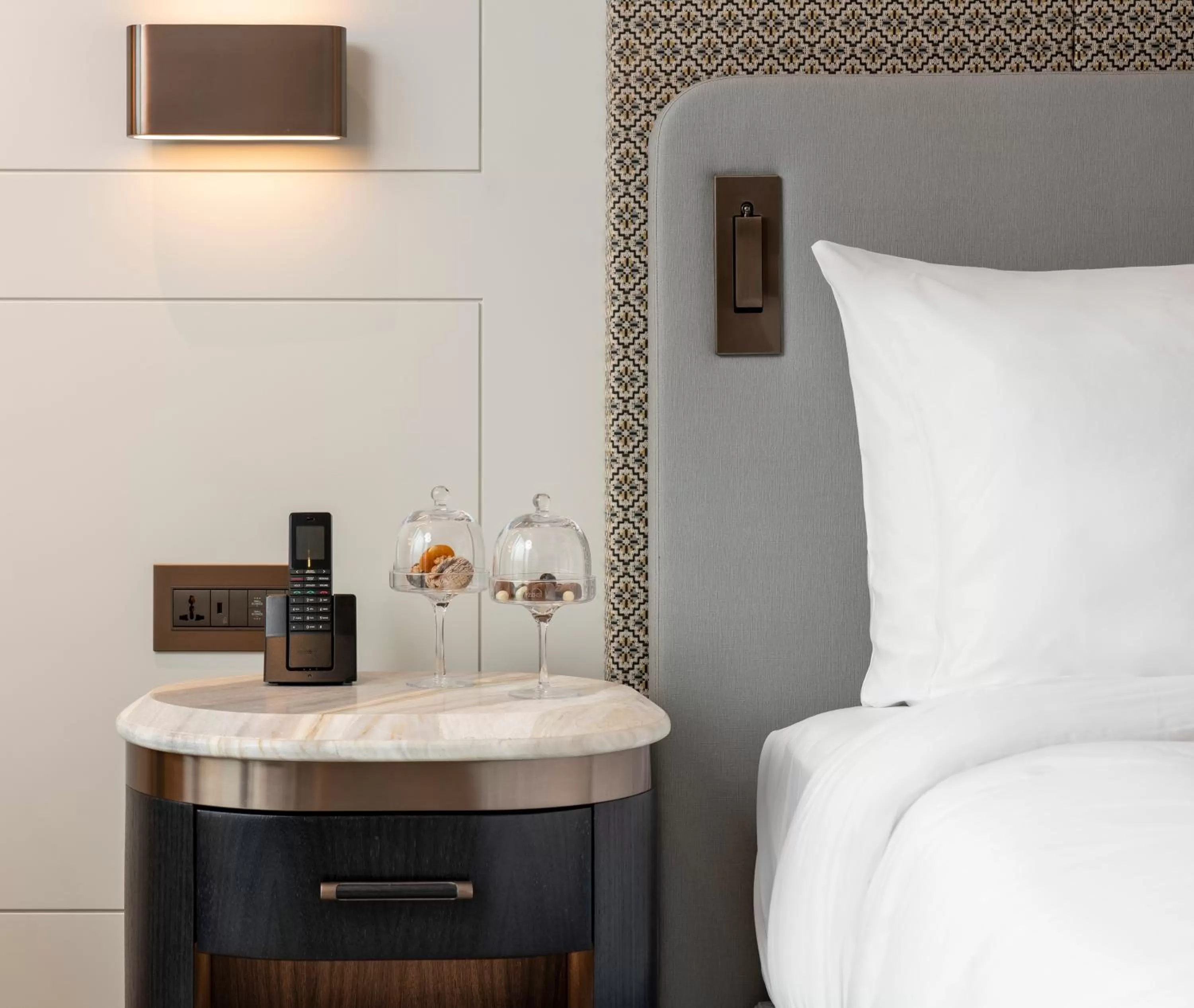 Food, Bed in Address Istanbul