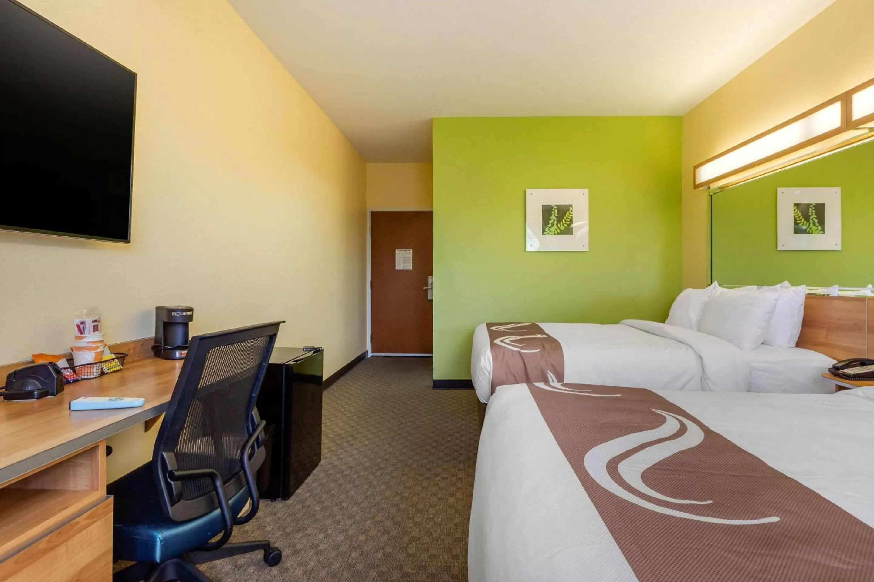 Photo of the whole room, Bed in Quality Inn & Suites Lehigh Acres Fort Myers
