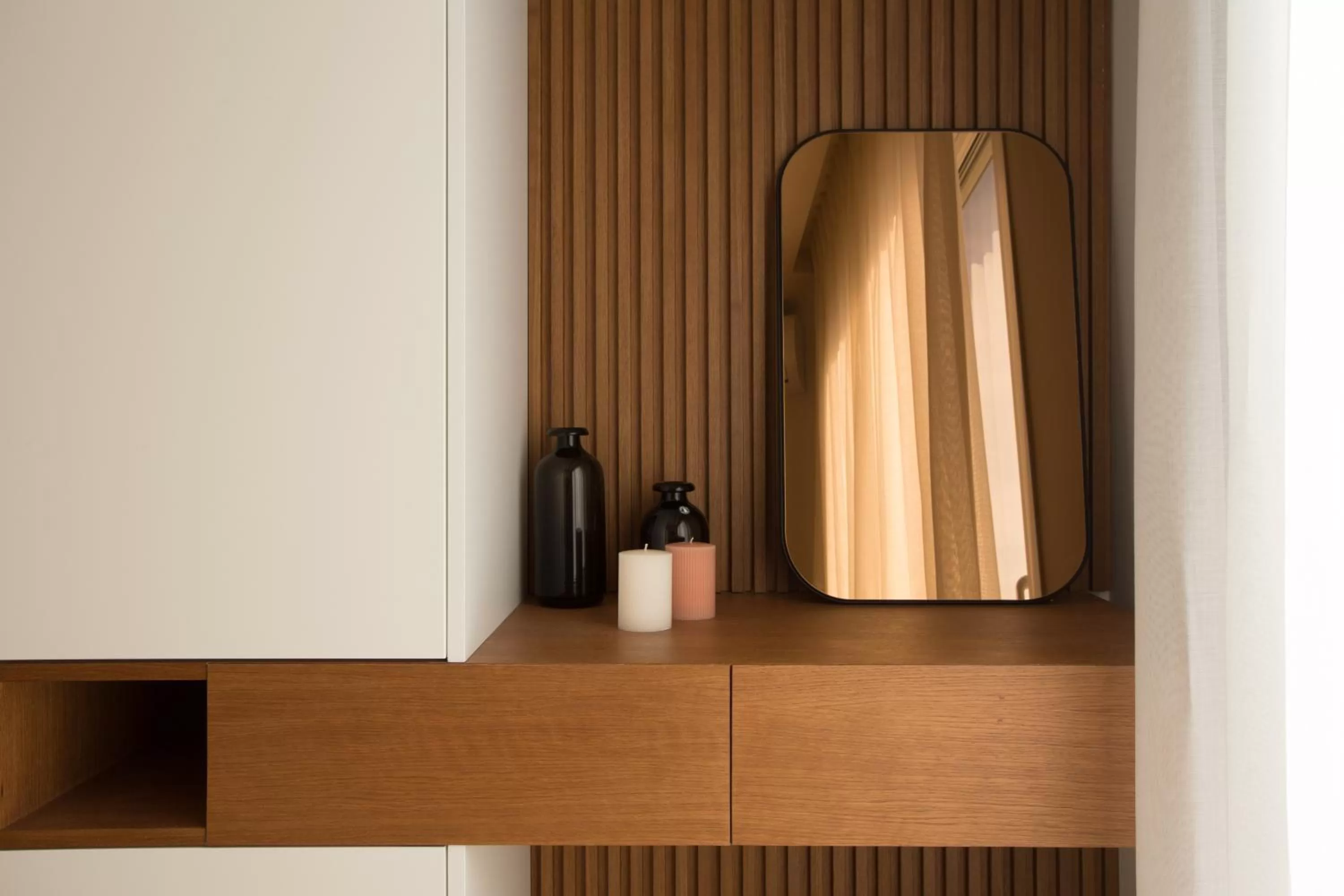 Decorative detail in Supreme Luxury Suites by Athens Stay