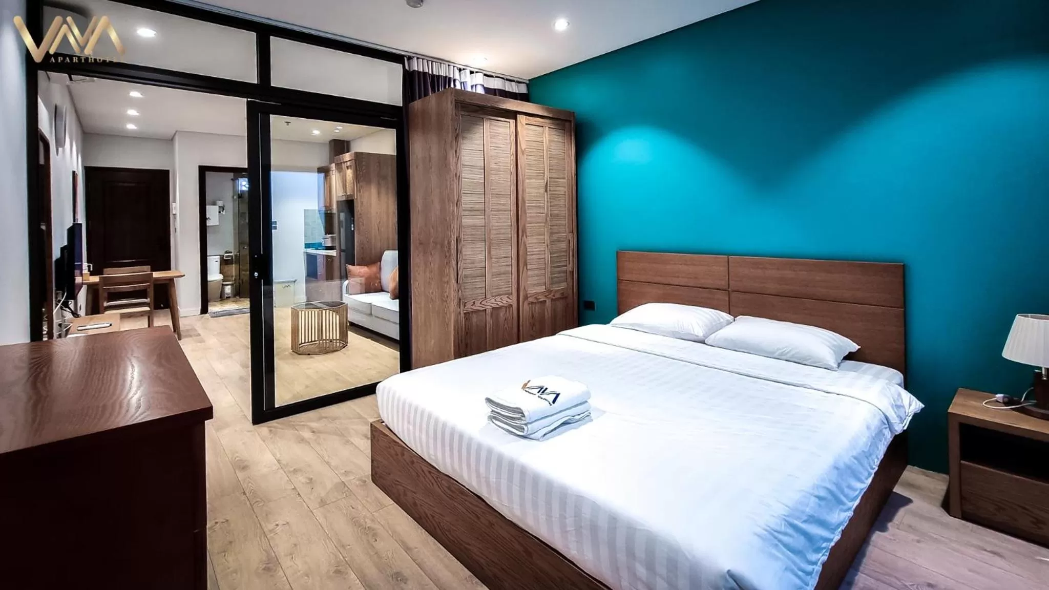 Bed in VNAHOMES APARTHOTEL