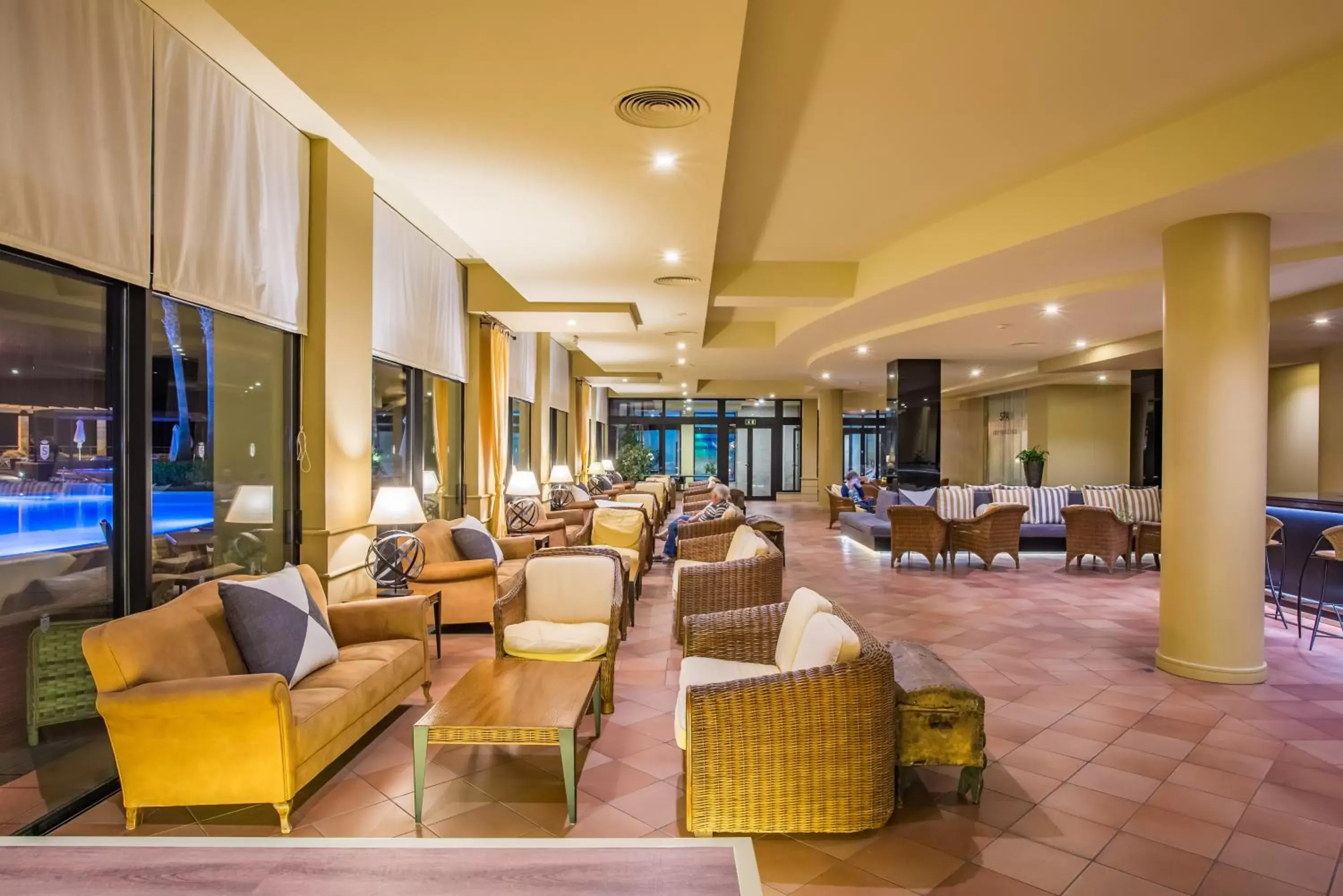 Lounge or bar in Calheta Beach - All-inclusive - Savoy Signature