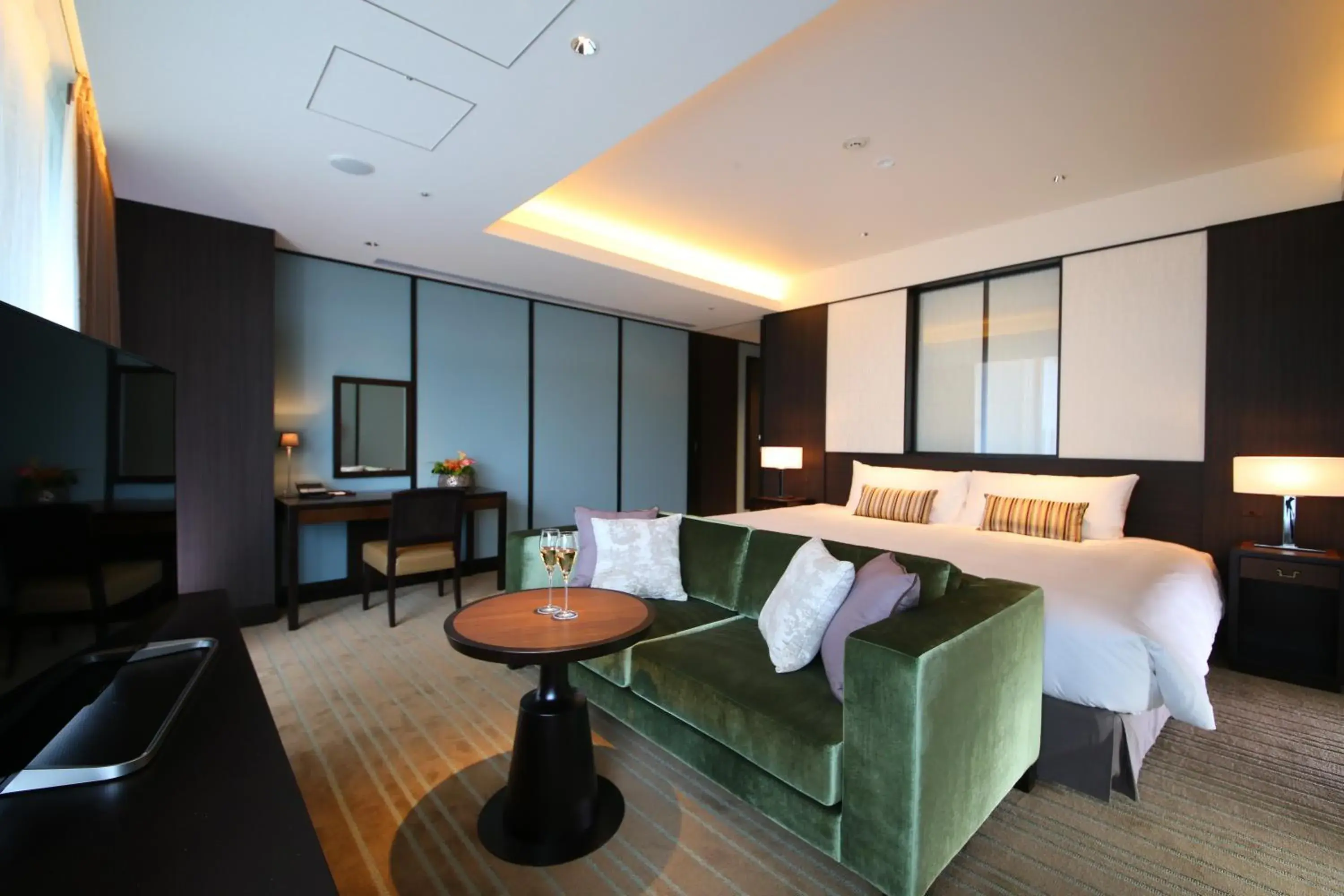 Photo of the whole room, Lounge/Bar in Hotel Allamanda Aoyama Tokyo