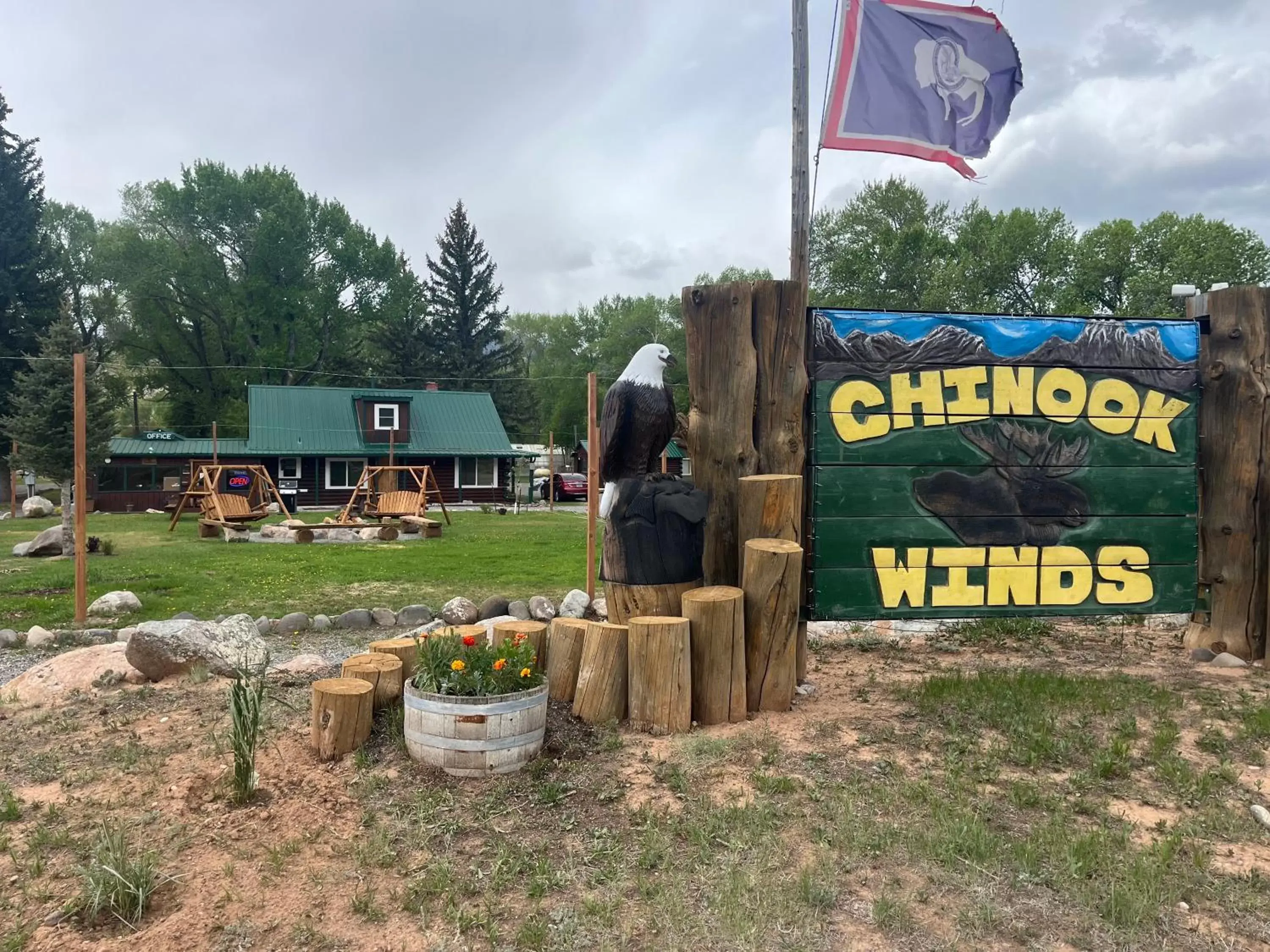 Property Building in Chinook Winds Lodge