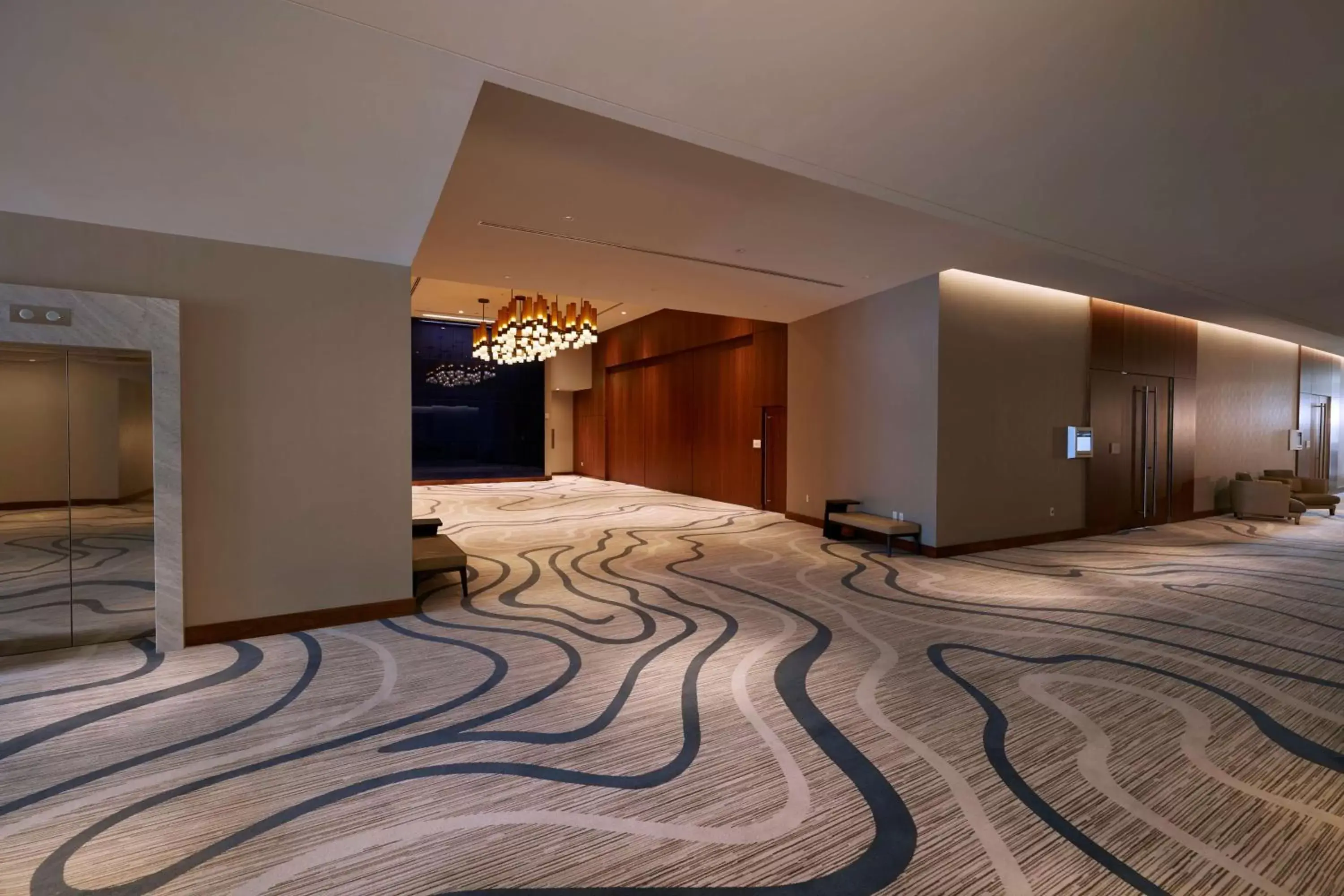 Meeting/conference room, TV/Entertainment Center in Conrad Fort Lauderdale Beach
