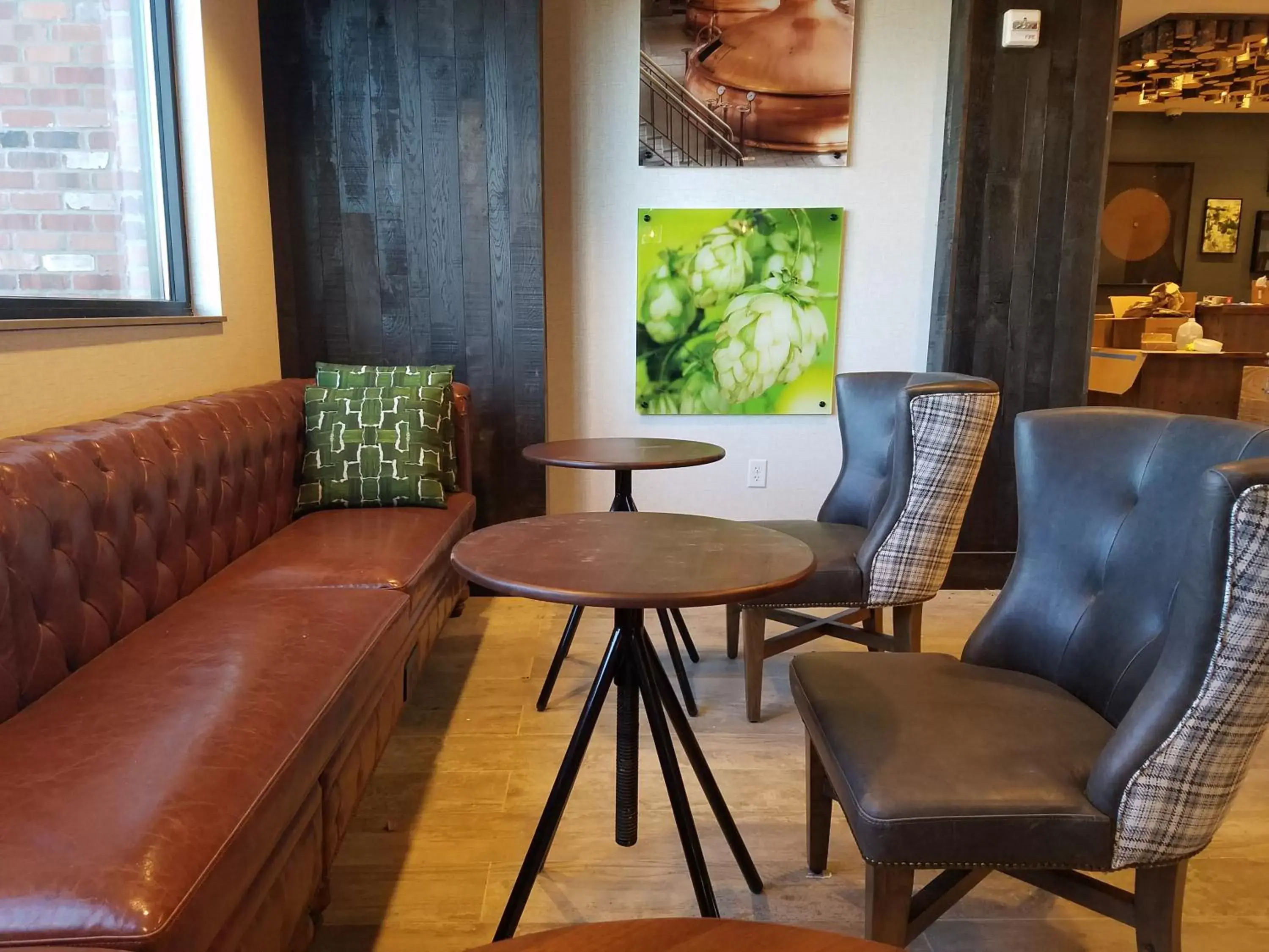 Seating Area in SpringHill Suites by Marriott Bend