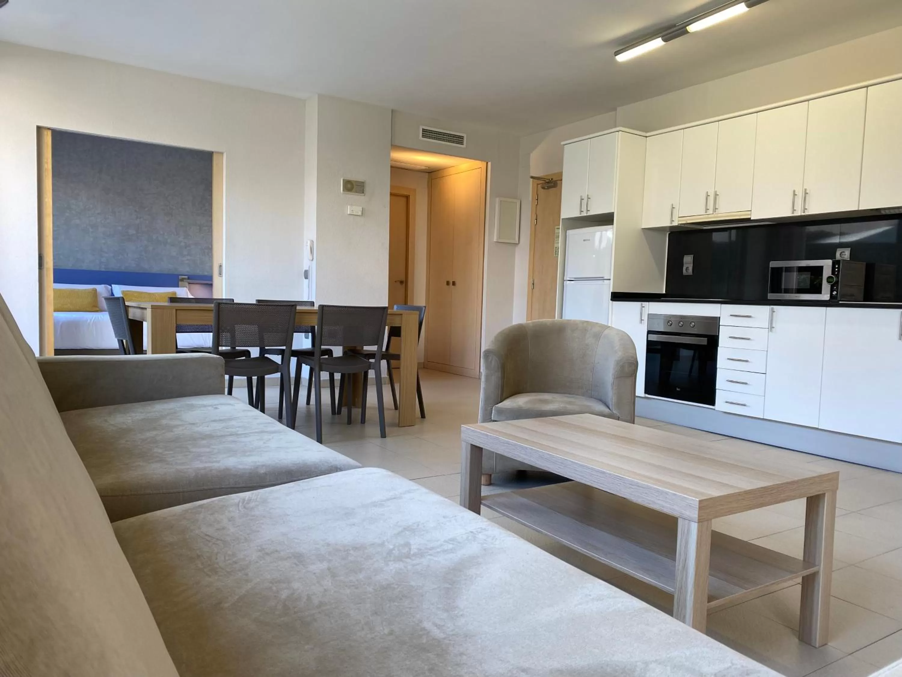 Photo of the whole room in Atenea Park Suites & Apartments