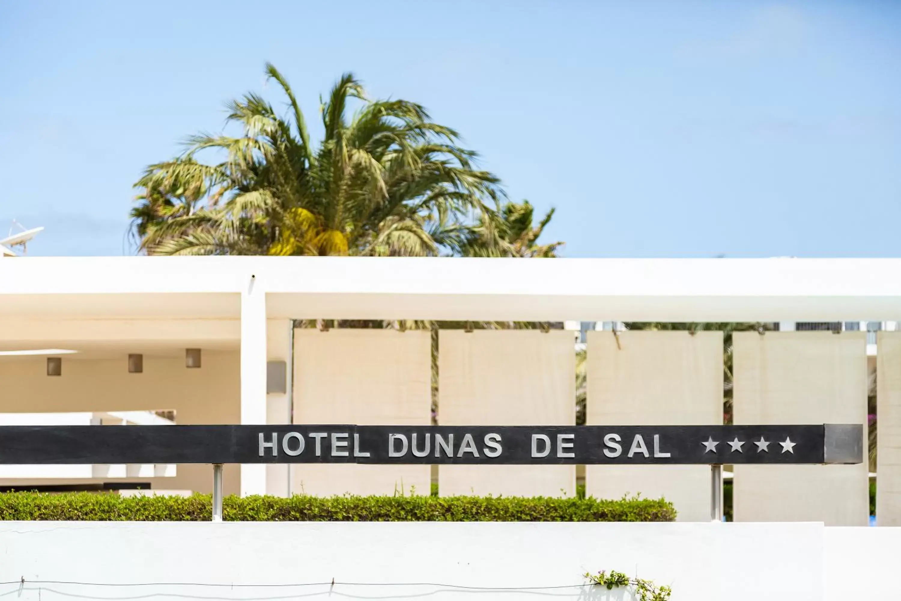 Facade/entrance in Hotel Dunas de Sal