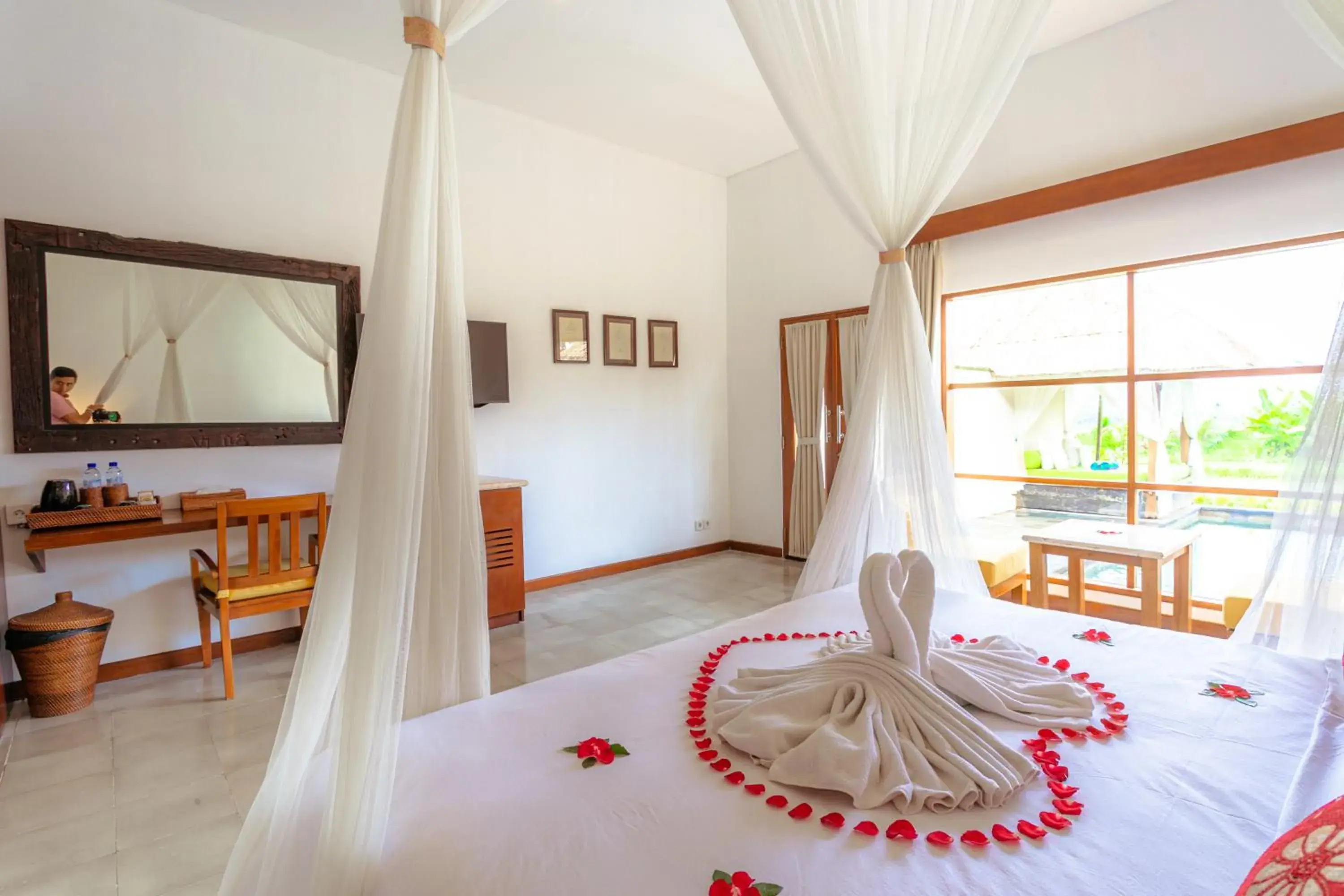 Bed in Alam Puisi Villa Ubud