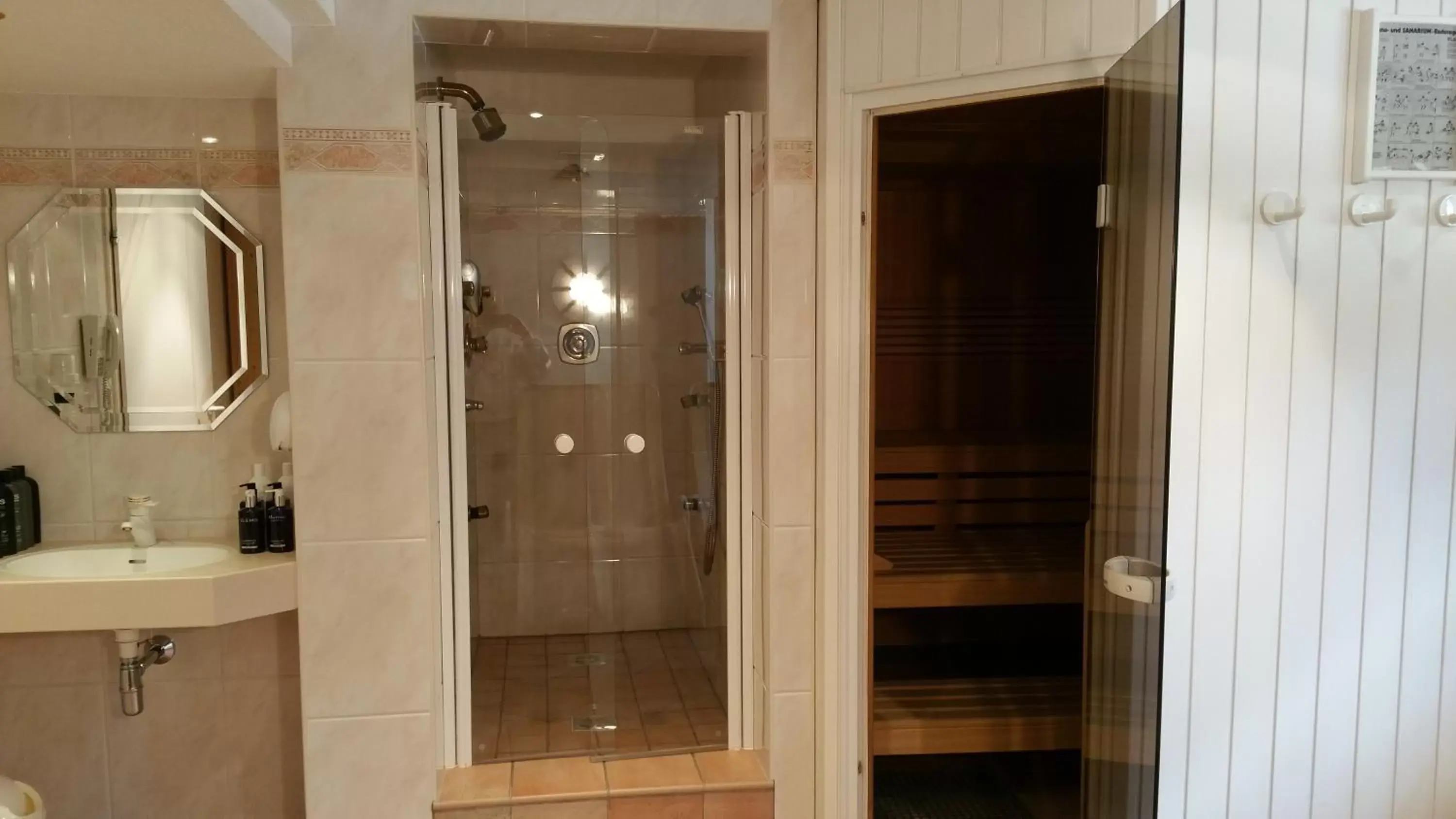 Sauna, Bathroom in Hotel Vergeiner