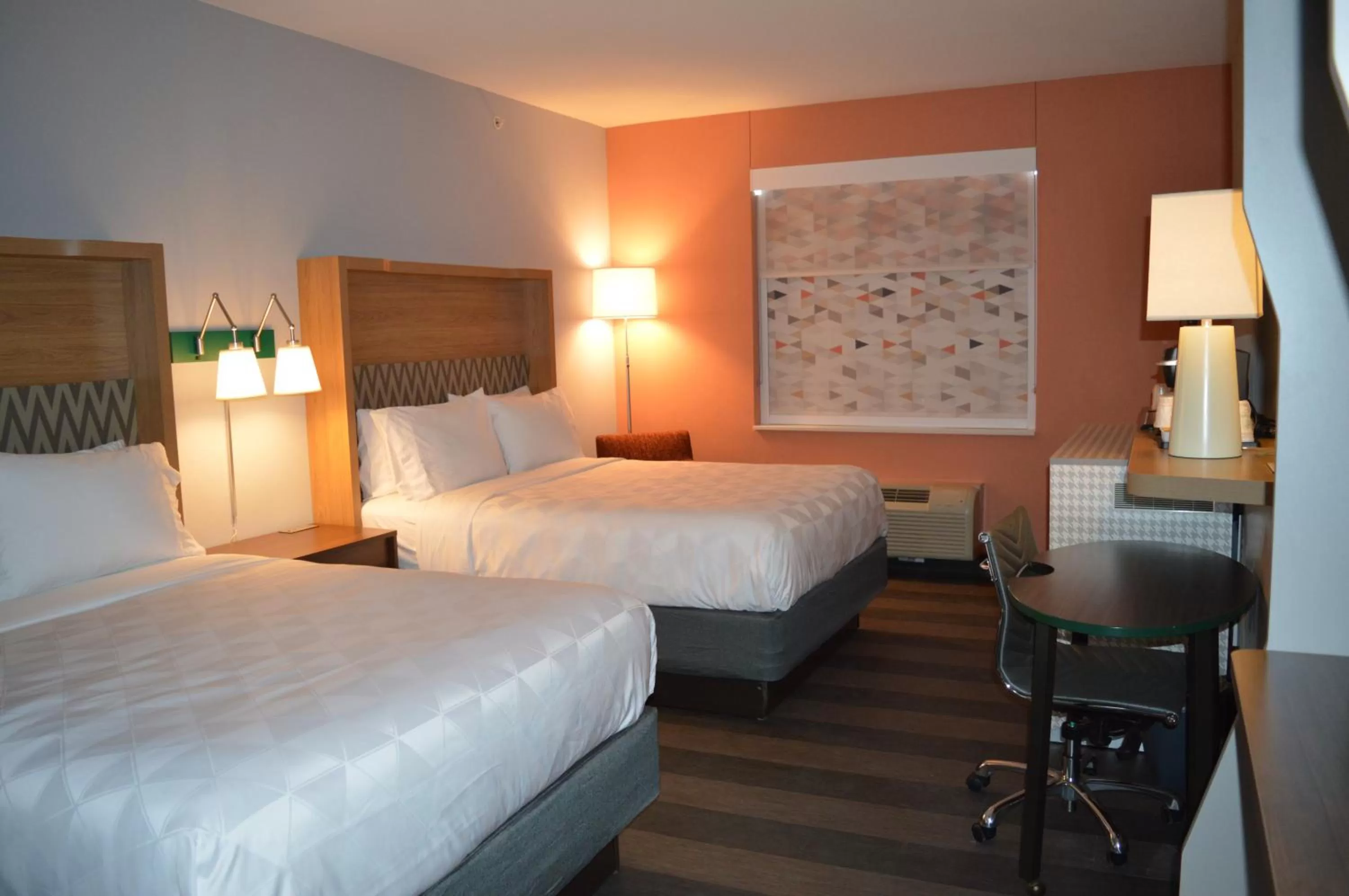 Bed in Holiday Inn Odessa by IHG